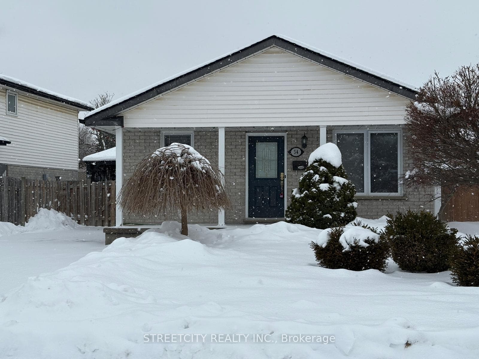 34 Glenroy Road, London South, ON N5Z 3K9 - Photo 1