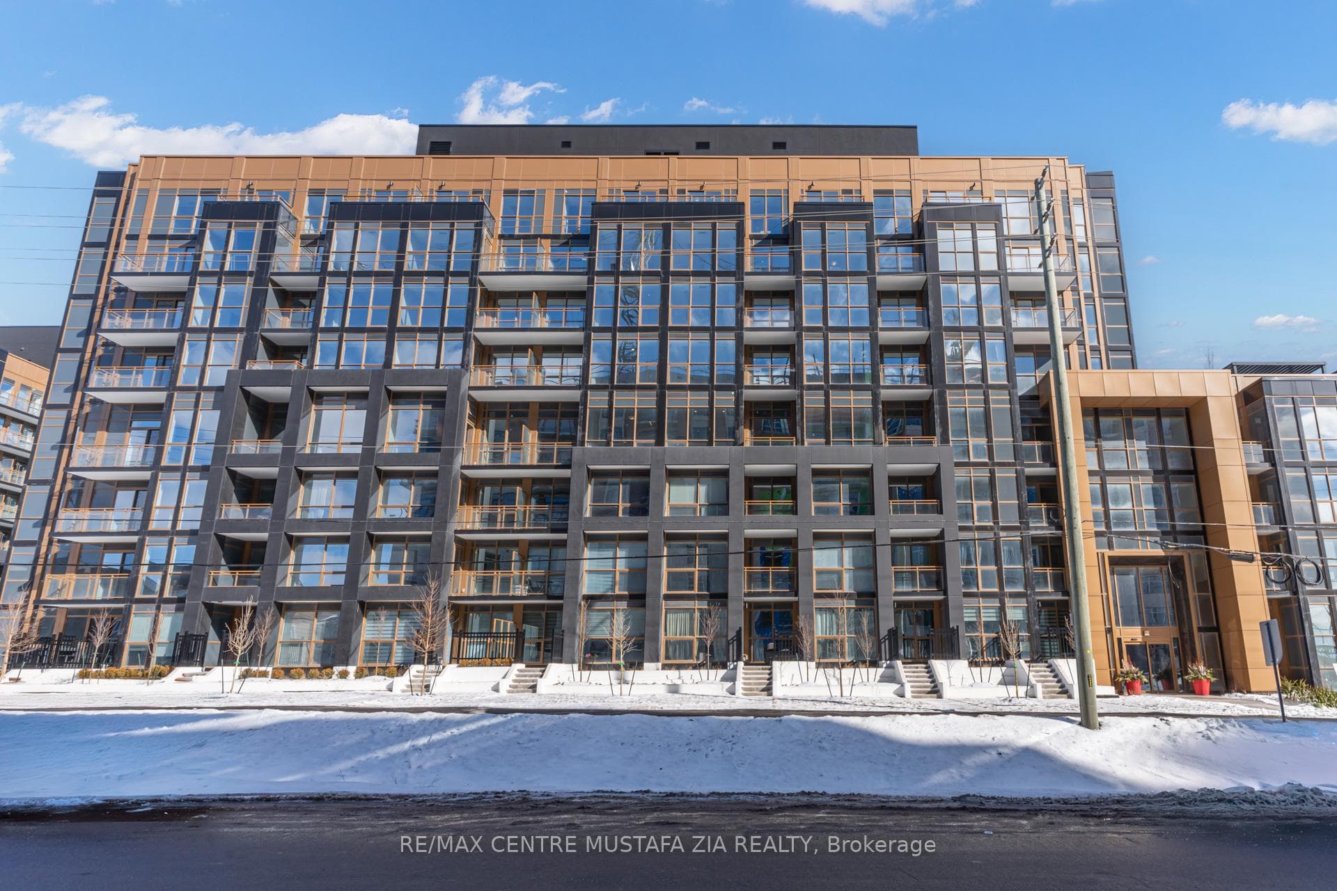 2333 Khalsa Gate Unit 406, Oakville, ON L6M 0X7 - Photo 1