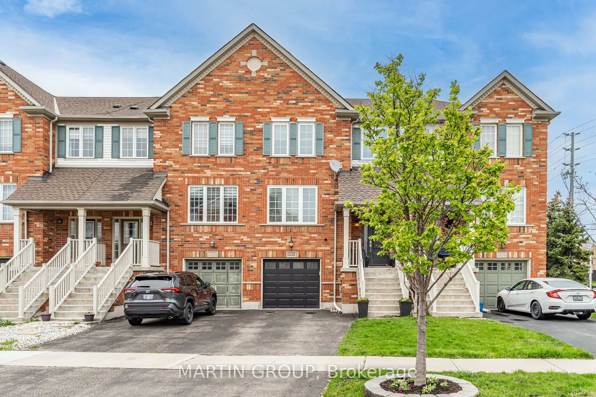 1228 CHAPMAN Crescent, Milton, ON L9T 6G2 - Photo 1