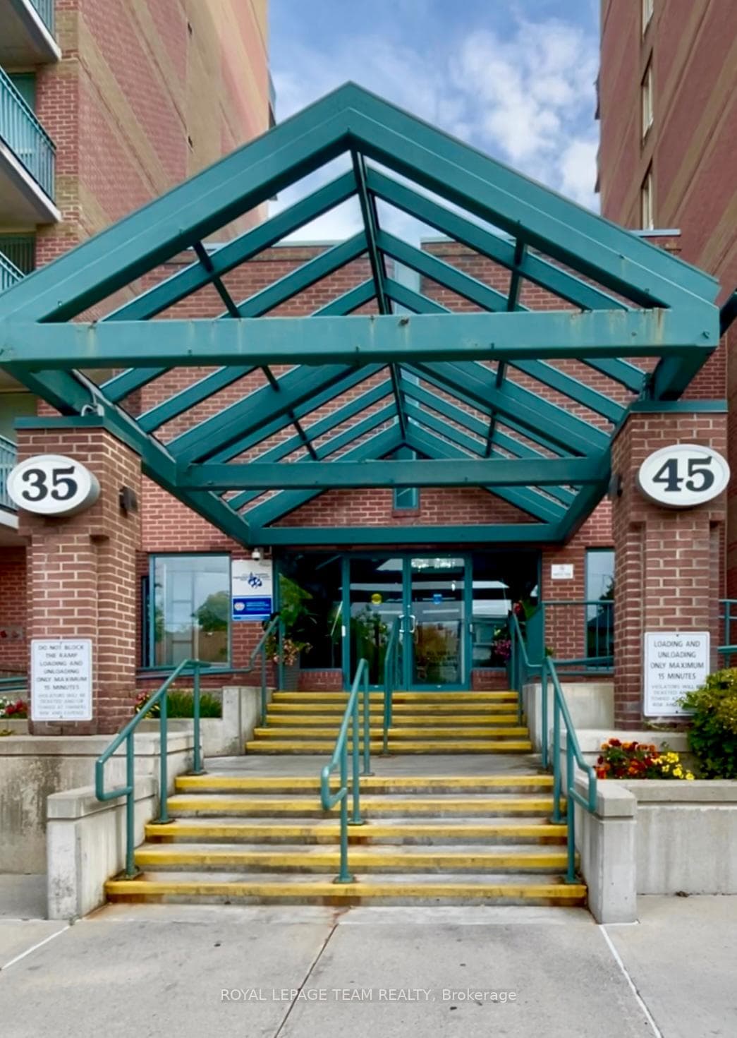 45 Holland Avenue Unit 315, Tunneys Pasture and Ottawa West, ON K1Y 4S3 - Photo 1