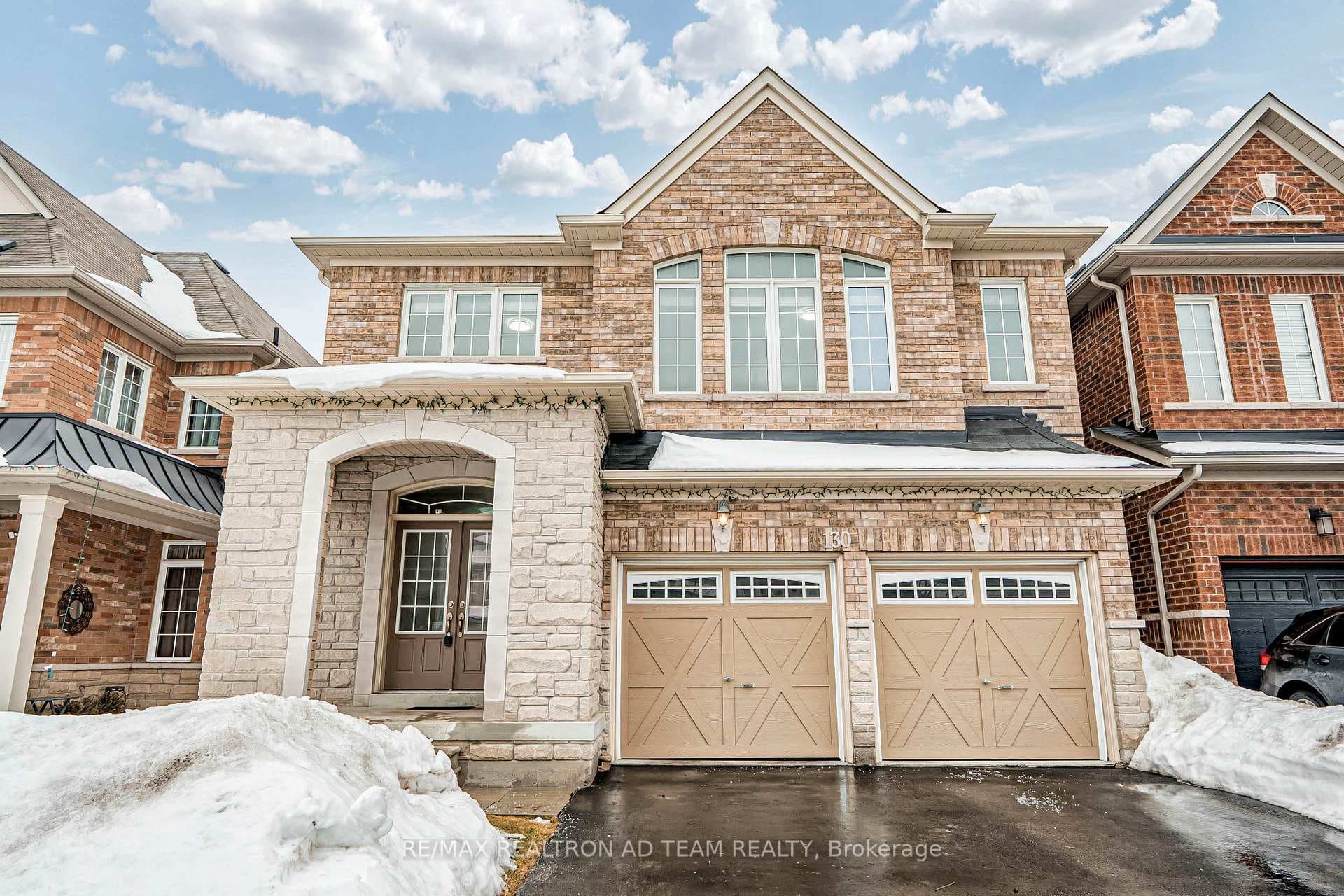 130 Elliottglen Drive, Ajax, ON L1Z 0G9 - Photo 1
