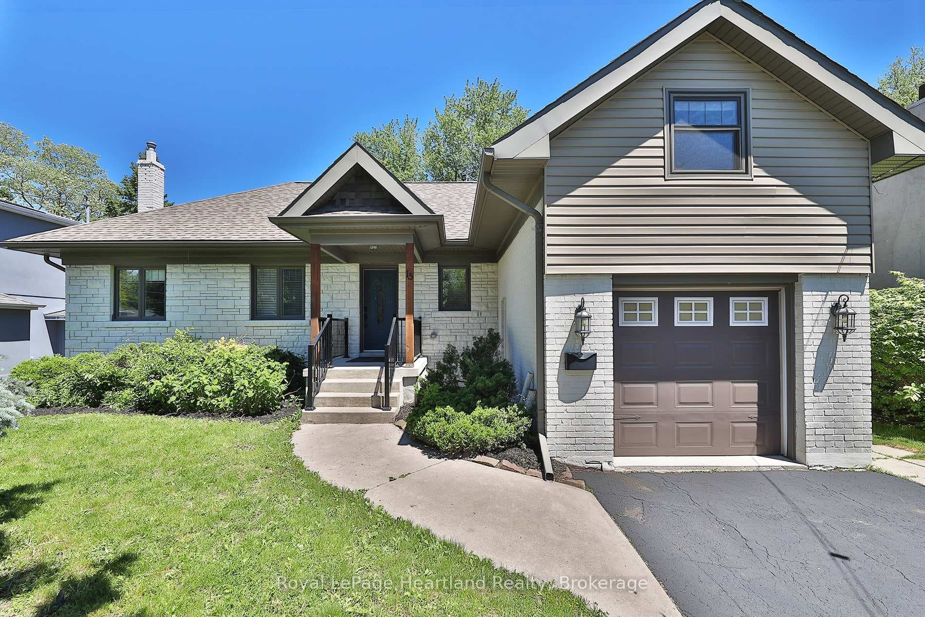15 SCARBOROUGH HEIGHTS Boulevard, Scarborough Town Centre