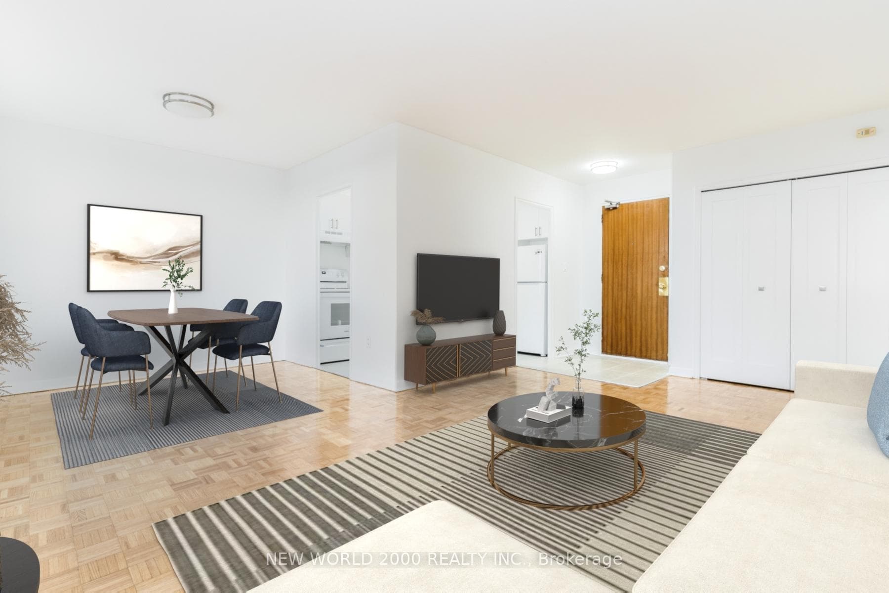 485 Eglinton Avenue Unit 204, Leaside / Davisville, ON M4P 1N2 - Photo 1