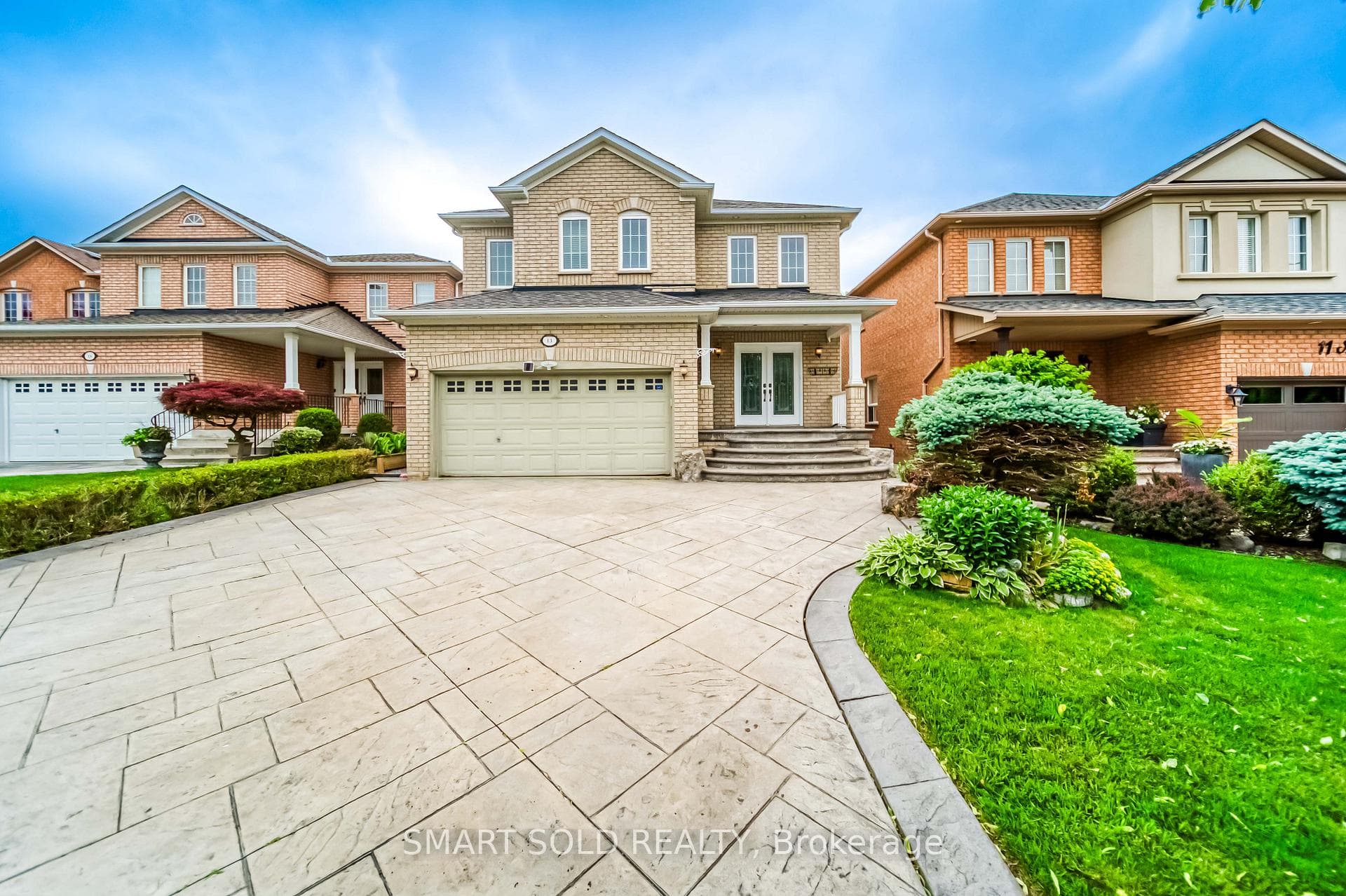 13 Manorpark Court, Markham