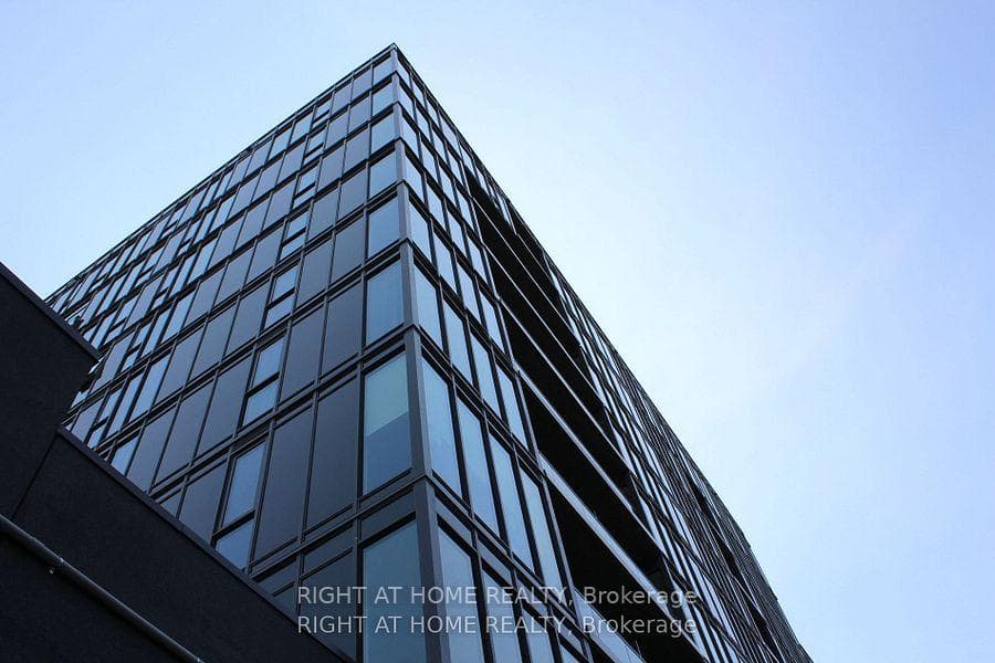 500 Dupont Street Unit 506, Annex / Yorkville / Summerhill, ON M6G 0B8 - Photo 1
