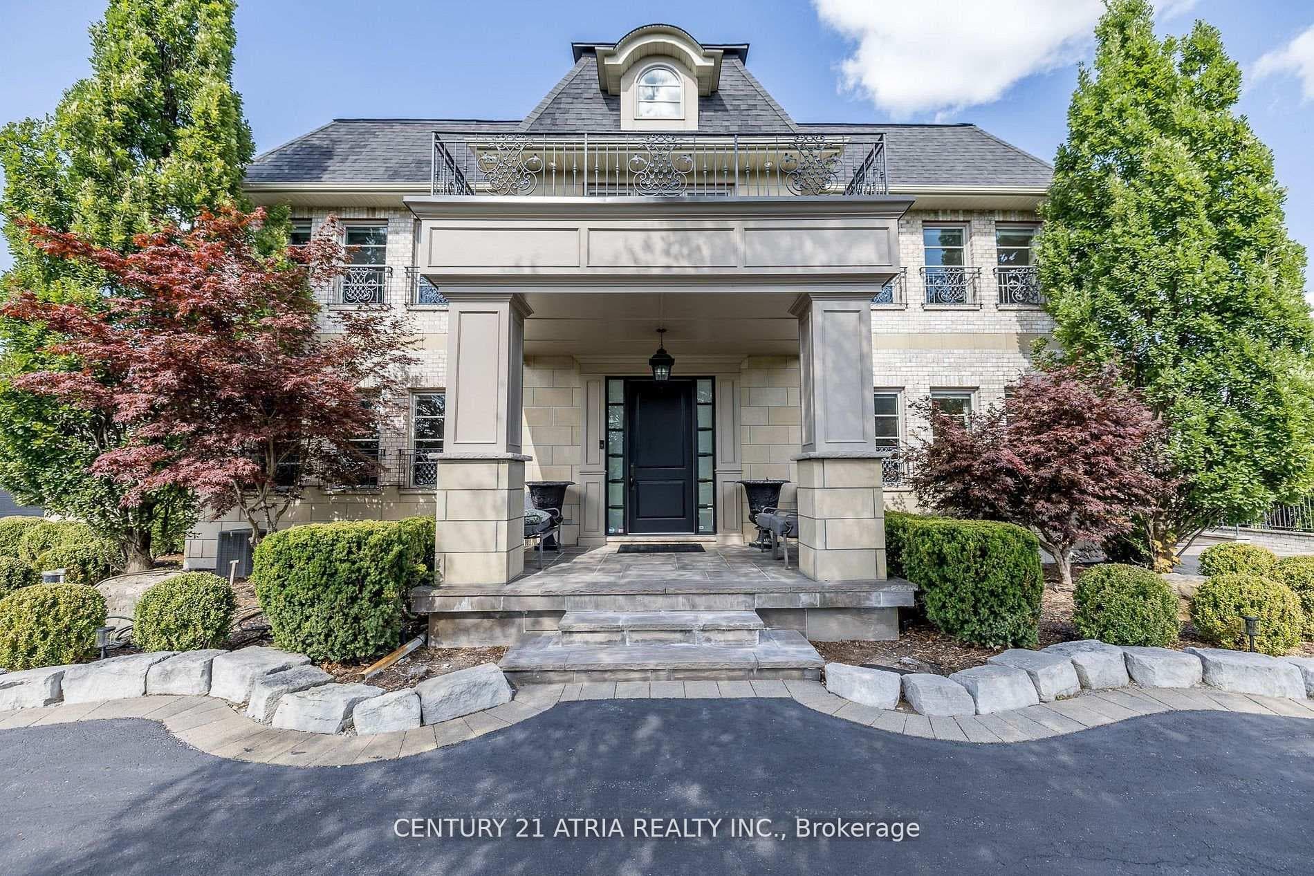 111 Lake Woods Drive, Whitchurch-Stouffville