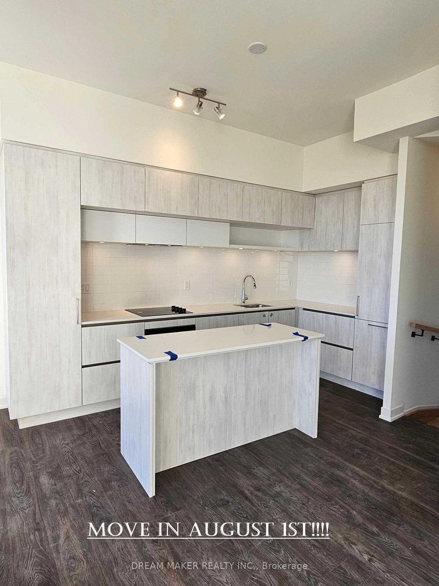 5 Steckley House Lane Unit 712, Richmond Hill, ON L4S 1M4 - Photo 1