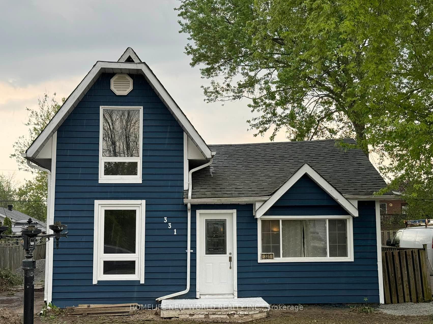 331 Pasadena Drive, Georgina