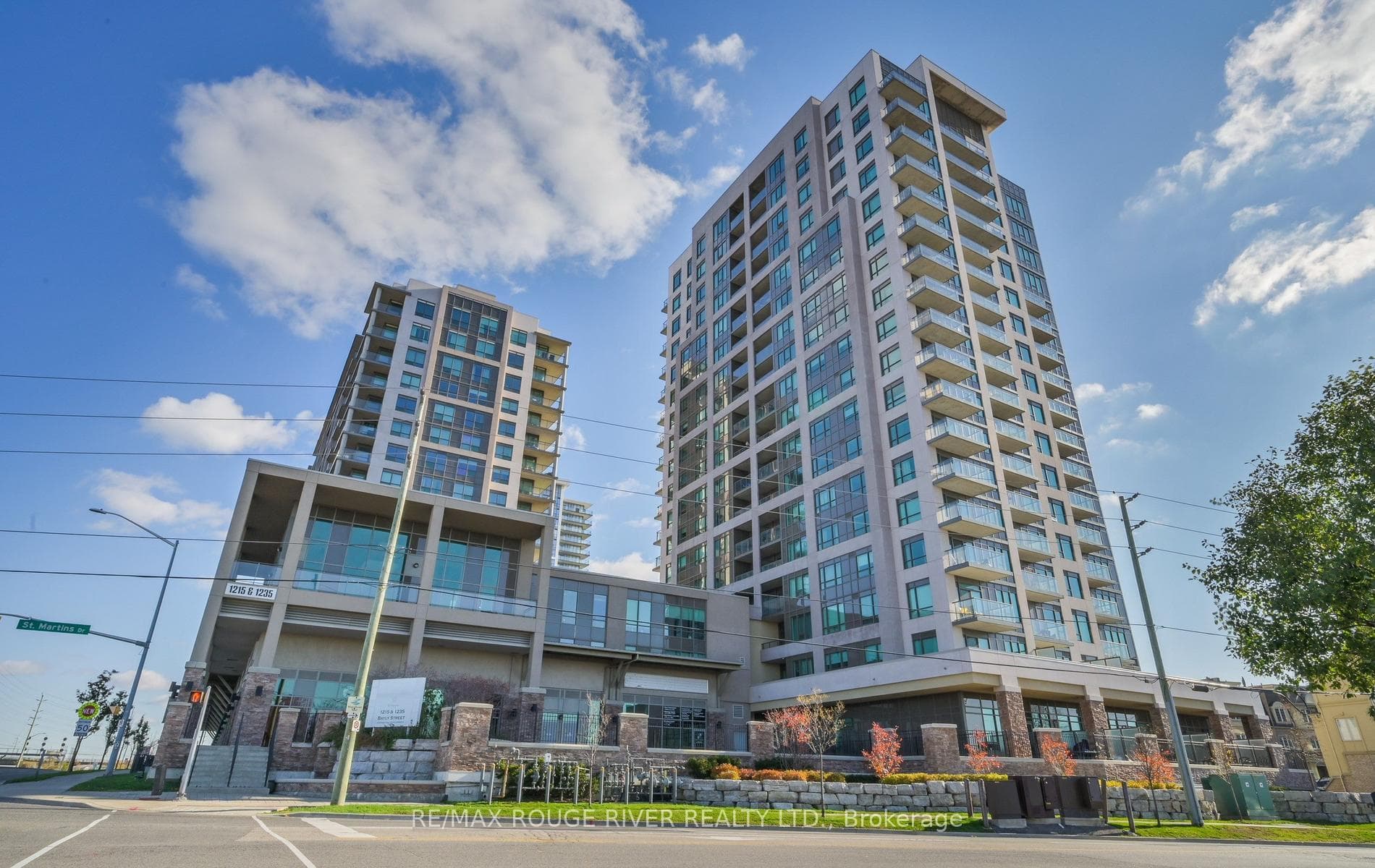 1235 Bayly Street Unit 414, Pickering, ON L1W 1L7 - Photo 1