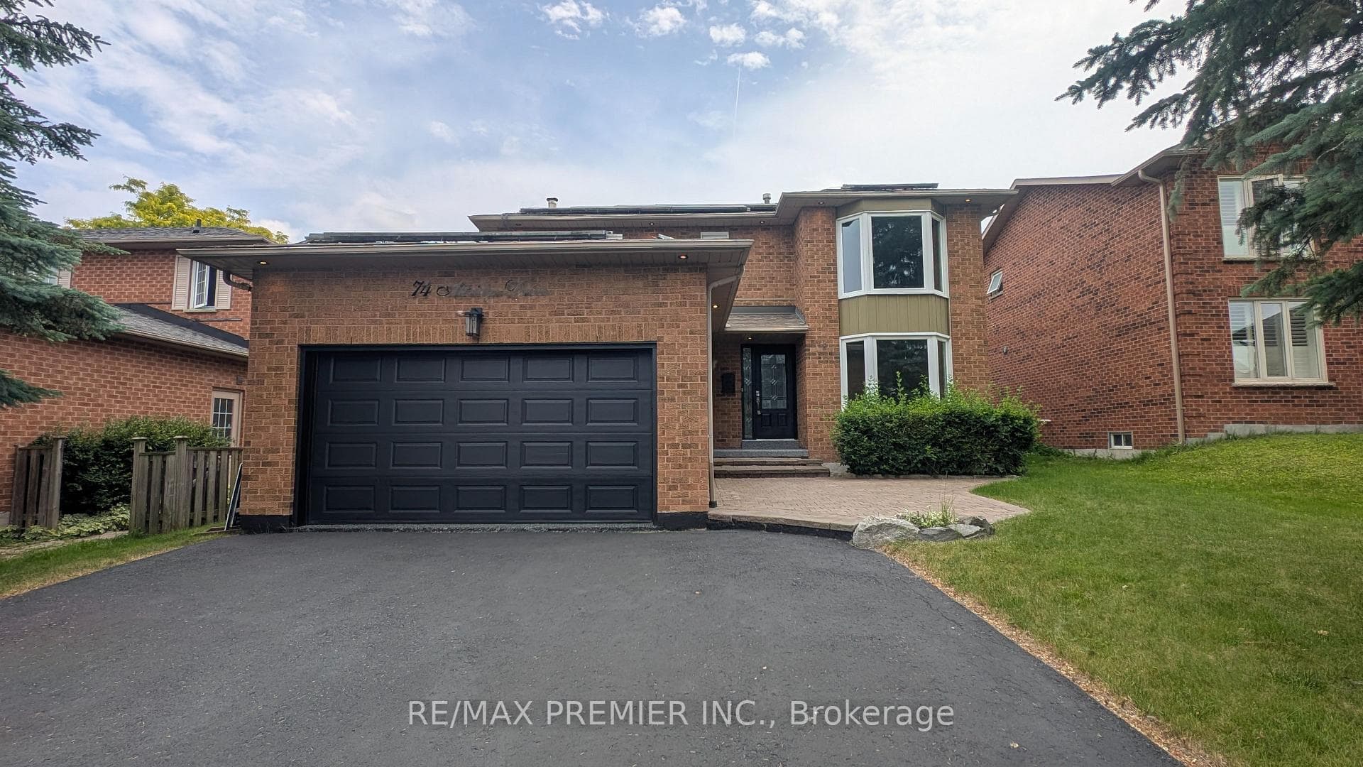 74 Attridge Drive, Aurora, ON L4G 6J4 - Photo 1