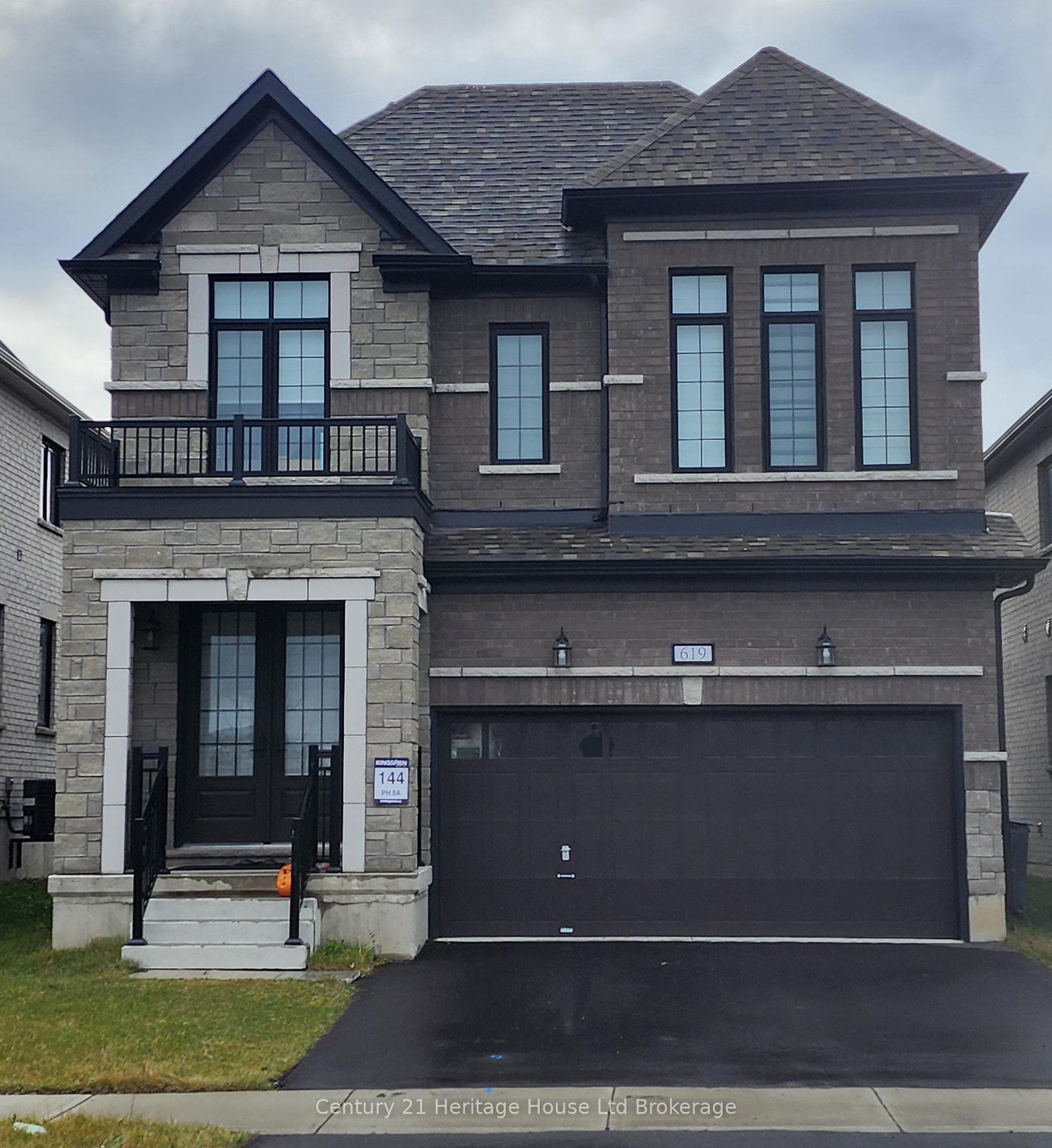 619 Bedi Drive, Woodstock, ON N4T 0P2 - Photo 1