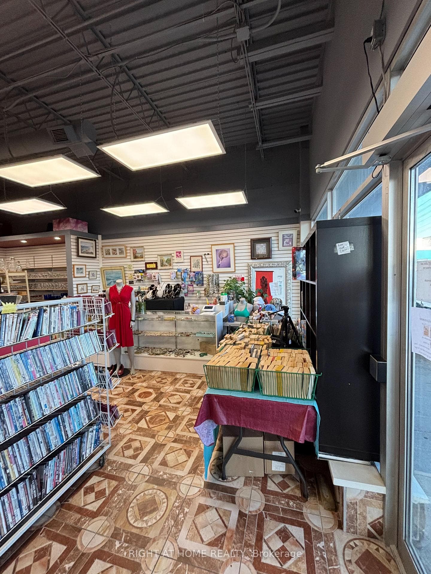 2604 Eglinton Avenue, Scarborough Town Centre, ON M1K 2R9 - Photo 1