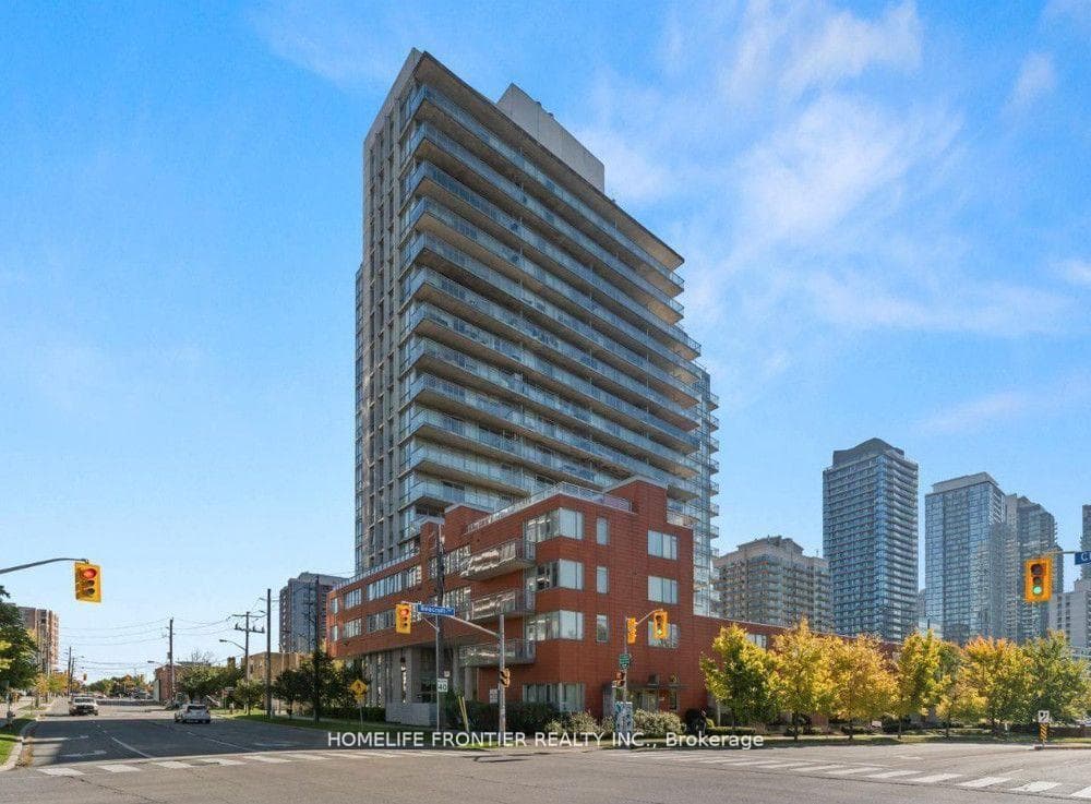 30 Canterbury Place Unit 703, Thornhill / Willowdale, ON M2N 0B9 - Photo 1