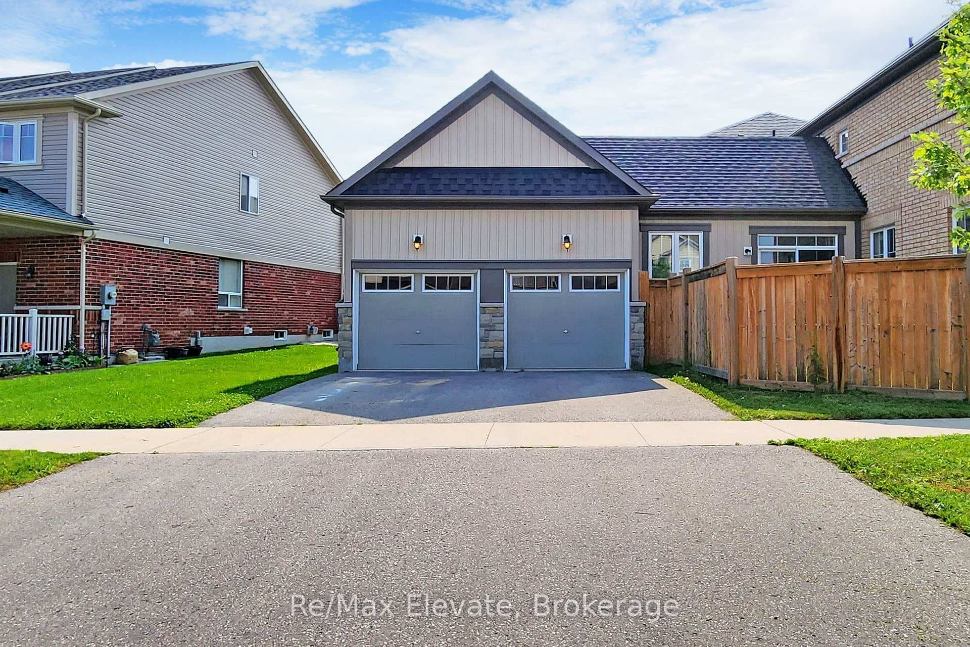 101 Great Gabe Gate, Oshawa, ON L1L 0J4 - Photo 1