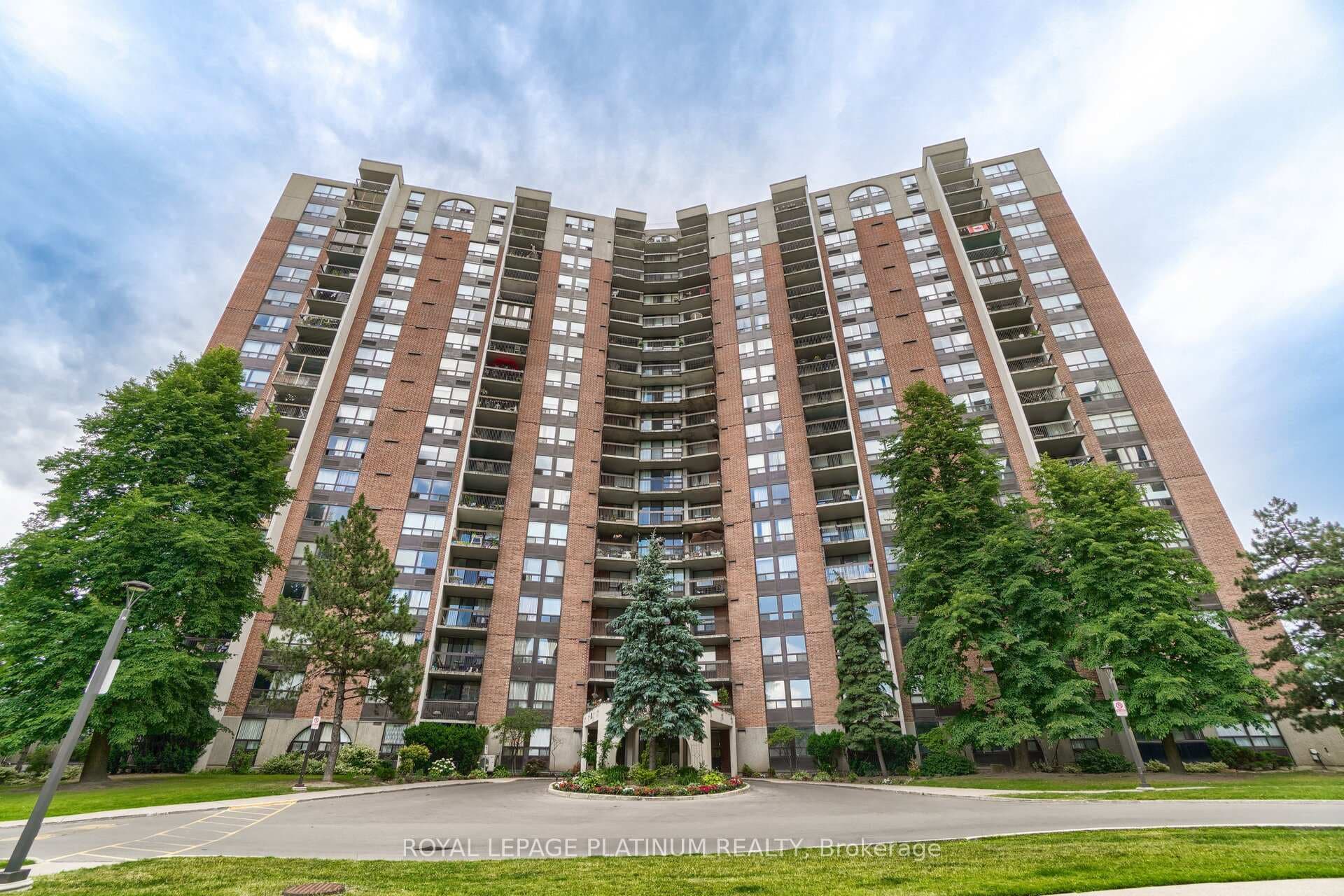 50 Mississauga Valley Boulevard Unit 1012, Mississauga