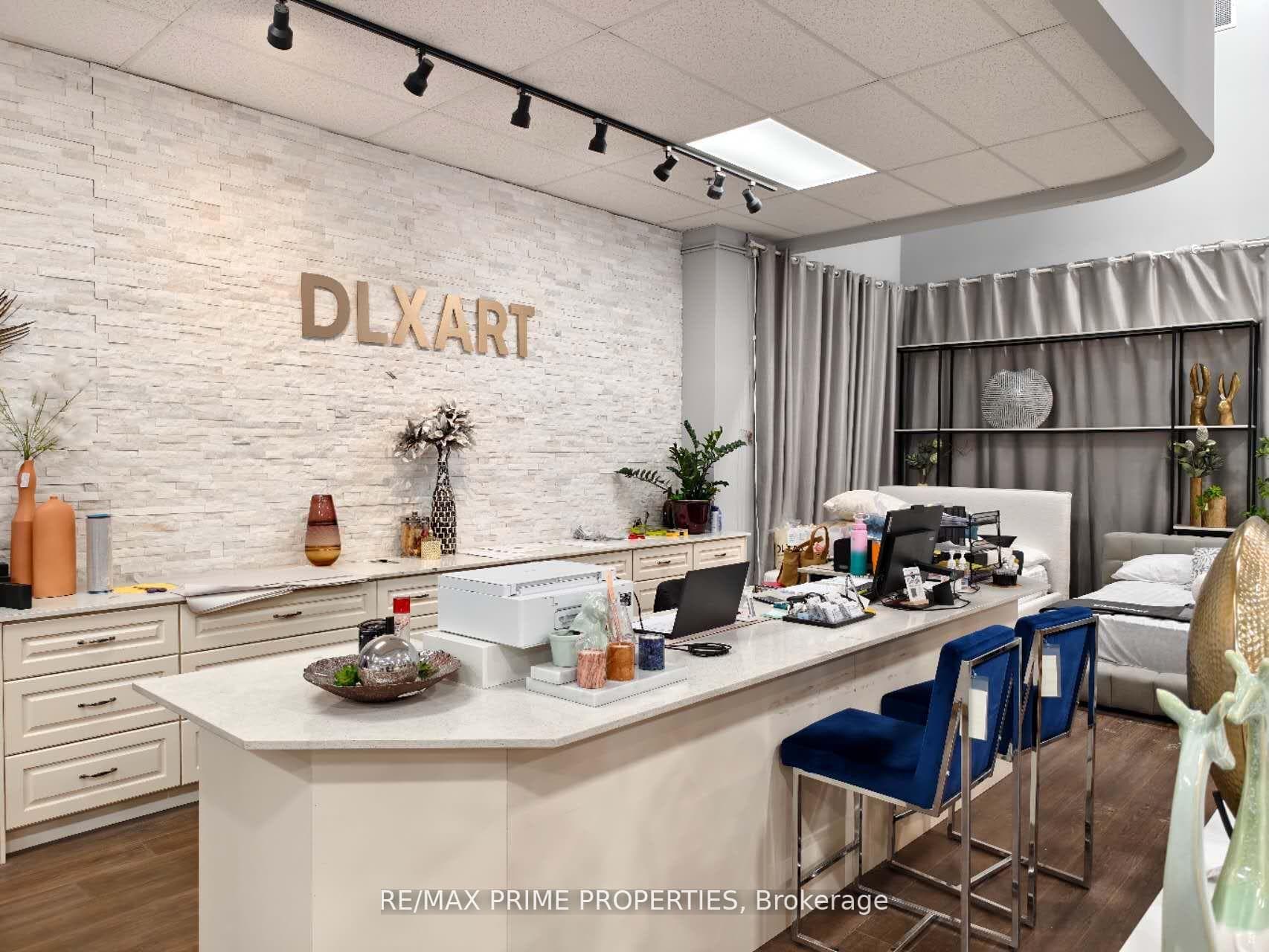 5701 Steeles Avenue, Downsview / Black Creek, ON M9L 1S7 - Photo 1