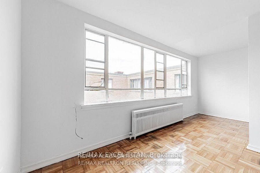 2515 Eglinton Avenue Unit 205, Keelesdale / Eglinton West, ON M6M 1T2 - Photo 1
