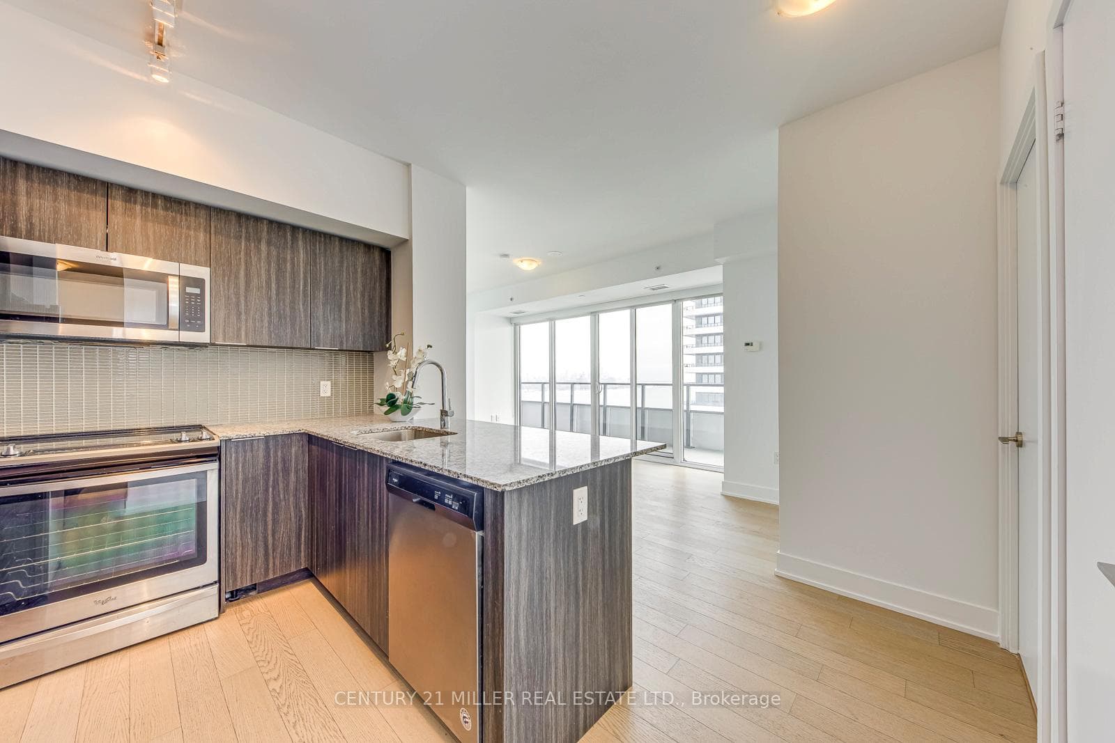 30 Shore Breeze Drive Unit 3416, Liberty Village / Parkdale / South Parkdale, ON M8V 0J1 - Photo 1