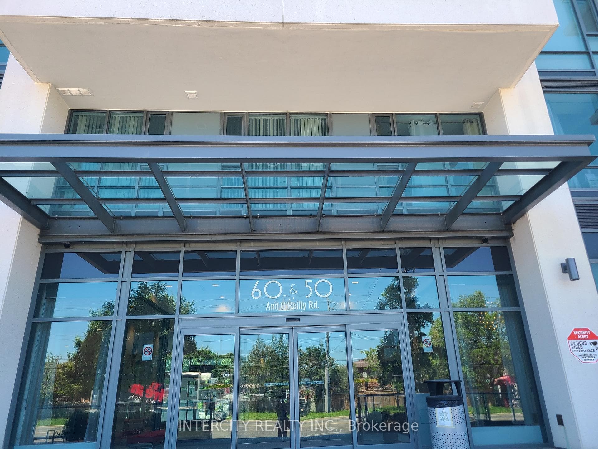 60 Ann O'Reilly Road Unit 353, Hillcrest Village / Bayview Village, ON M2J 0C8 - Photo 1