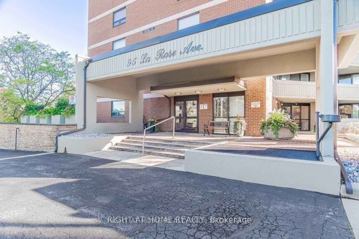 95 La Rose Avenue Unit 505, Etobicoke (Kingsview Village / Humber Heights), ON M9P 3T2 - Photo 1