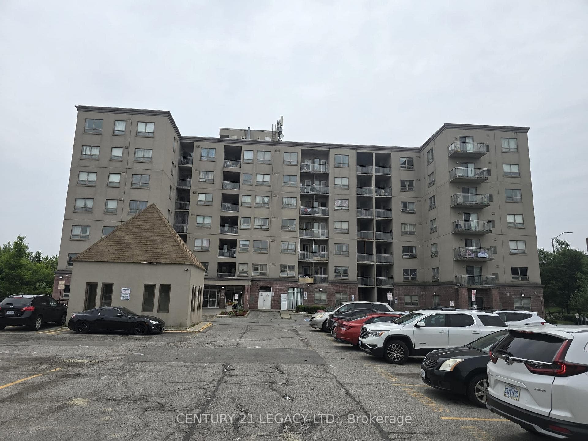 7405 Goreway Drive Unit 306, Mississauga, ON L4T 0A3 - Photo 1