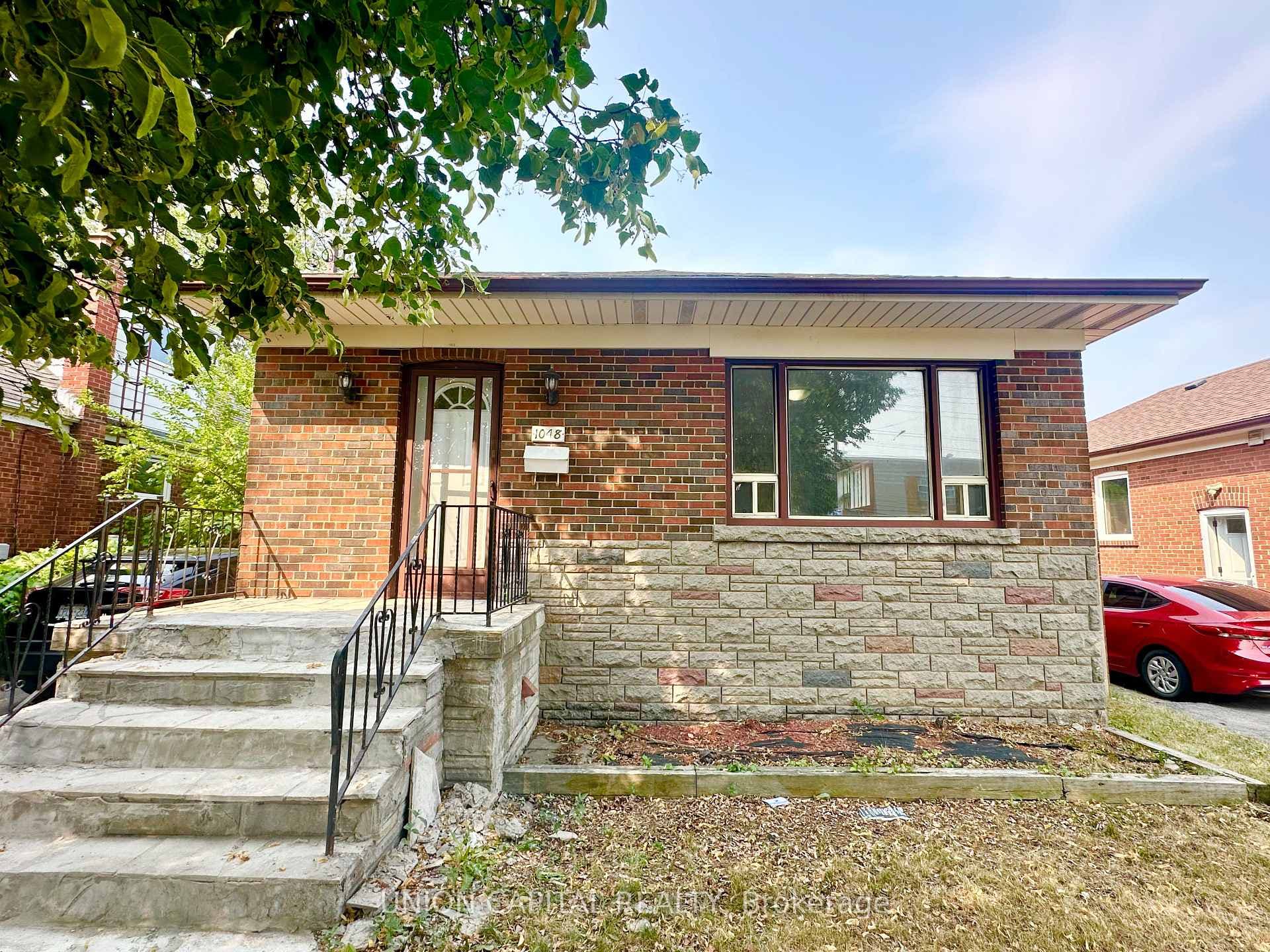 1048 Kennedy Road Unit Main Floor, Dorset Park / Kennedy Park, ON M1P 2K7 - Photo 1