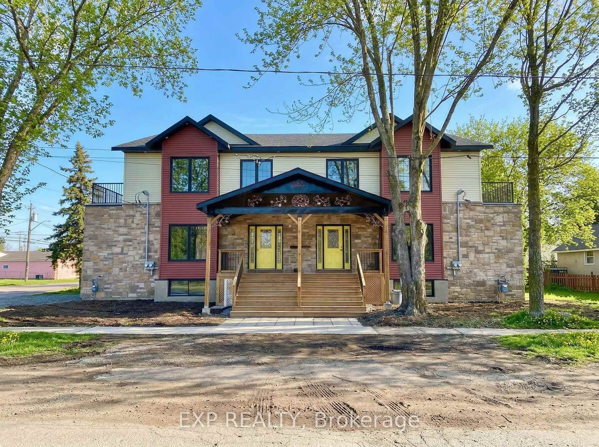 24 Charles Street, Port Colborne, ON L3K 3R2 - Photo 1