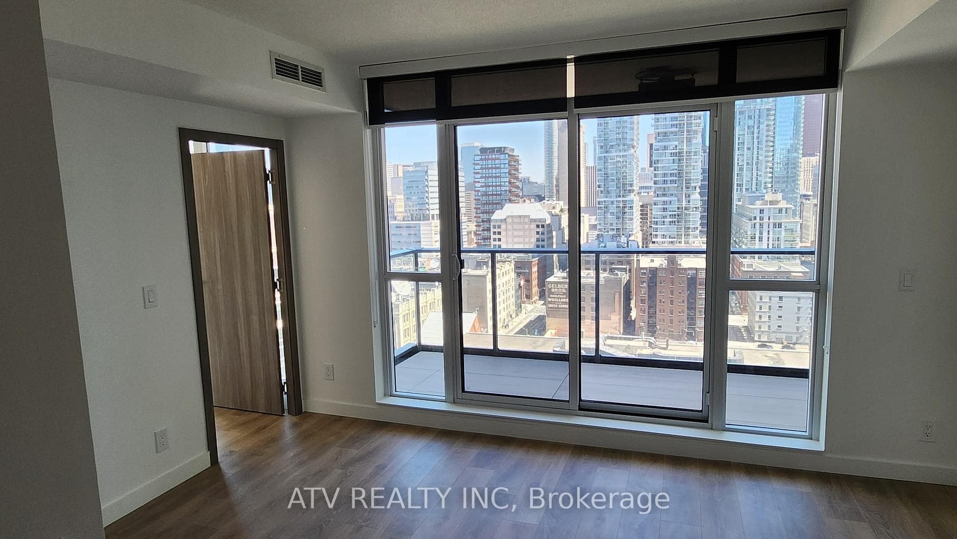 38 Widmer Street Unit 2101, Downtown Toronto / Waterfront, ON M5V 0P7 - Photo 1