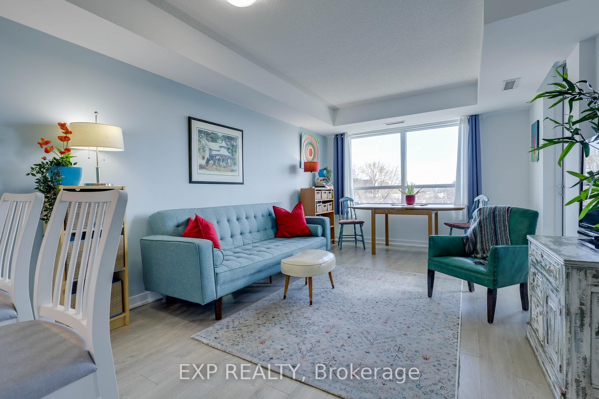 8 Trent Avenue Unit 410, The Beaches / Upper Beaches, ON M4C 0A6 - Photo 1
