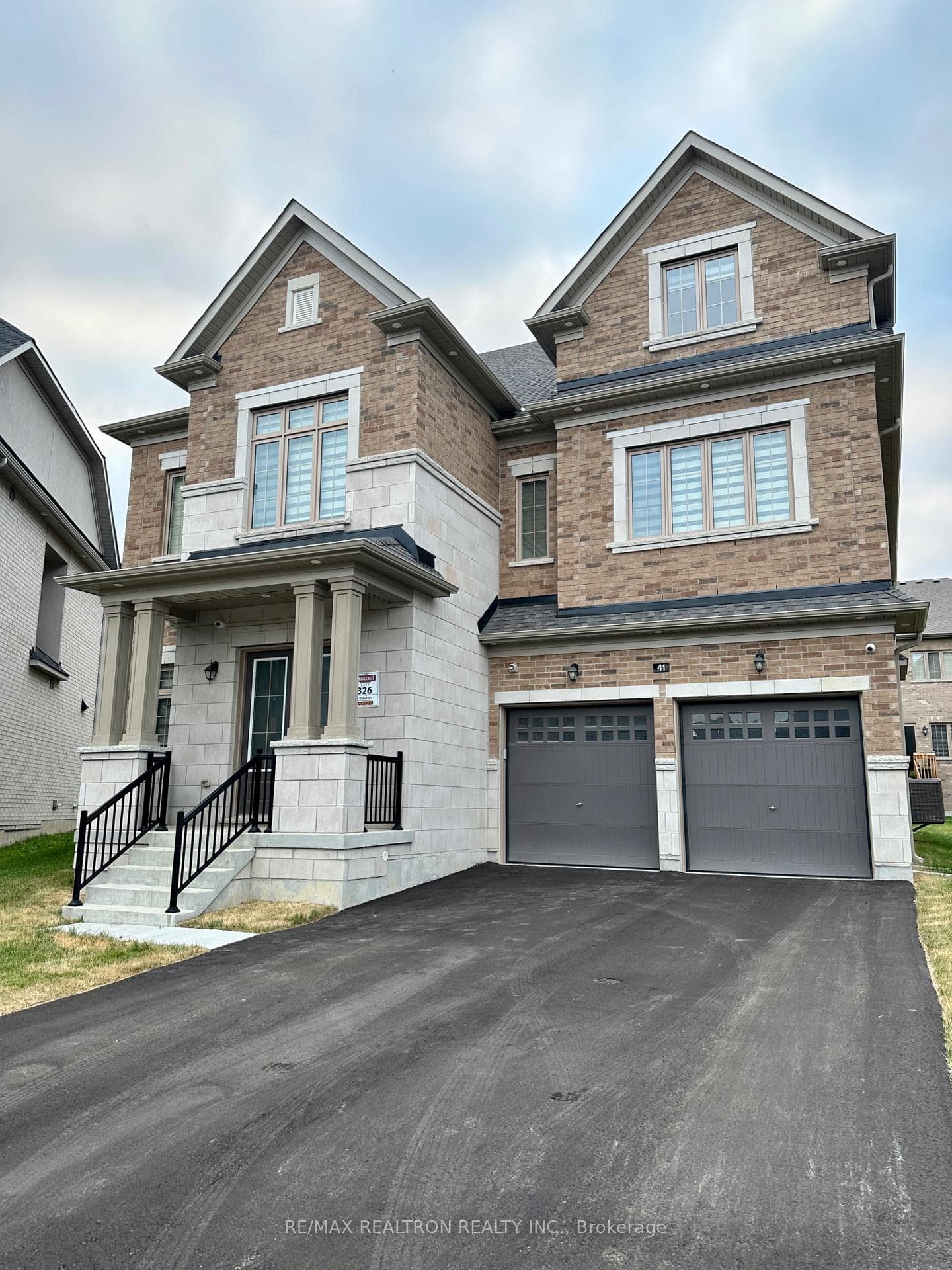 41 Perigo Court, Richmond Hill, ON L4E 1K3 - Photo 1