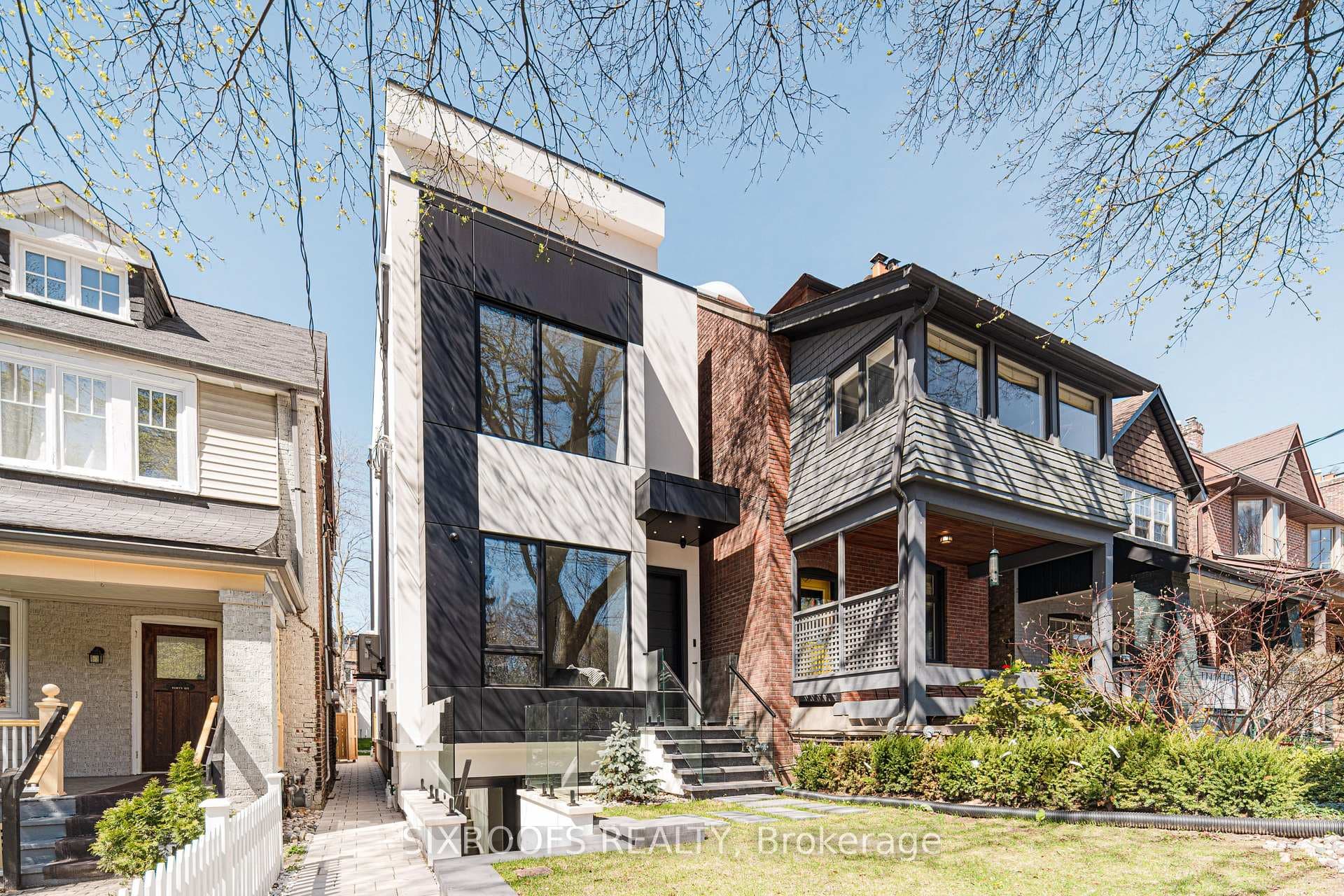 44A Alcina Avenue, Toronto C02