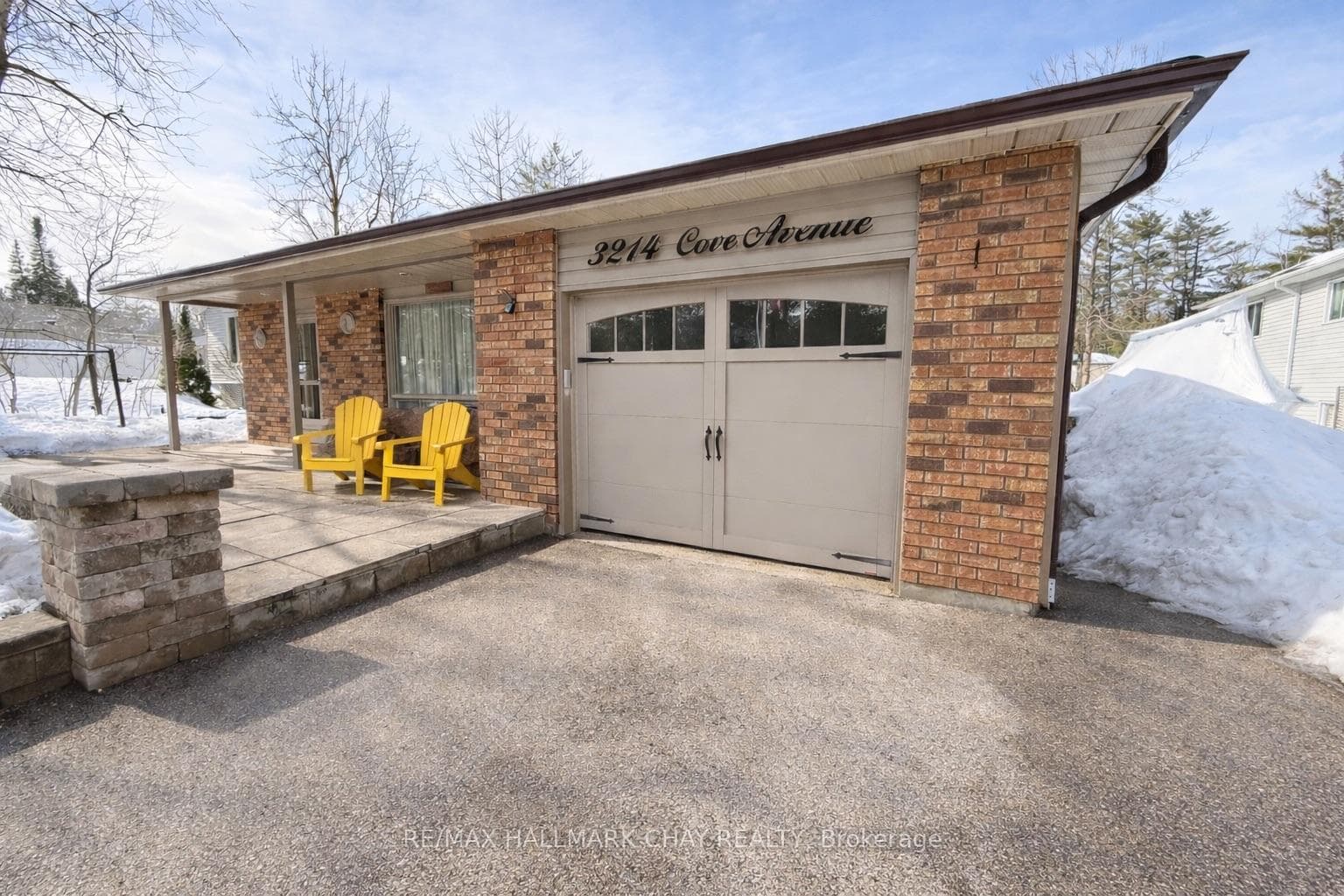 3214 Cove Avenue, Innisfil, ON L9S 2K7 - Photo 1