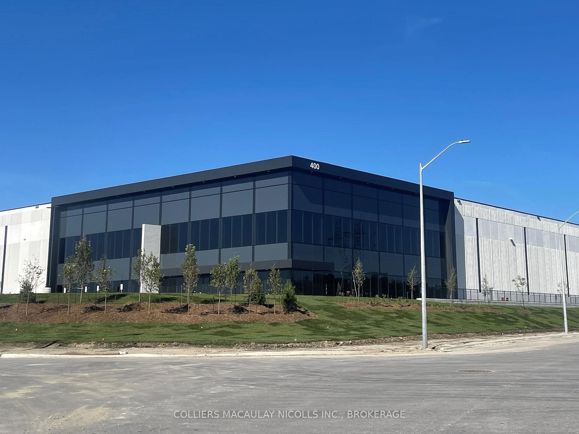 400 Anatolian Drive, Vaughan, ON L4H 4X1 - Photo 1