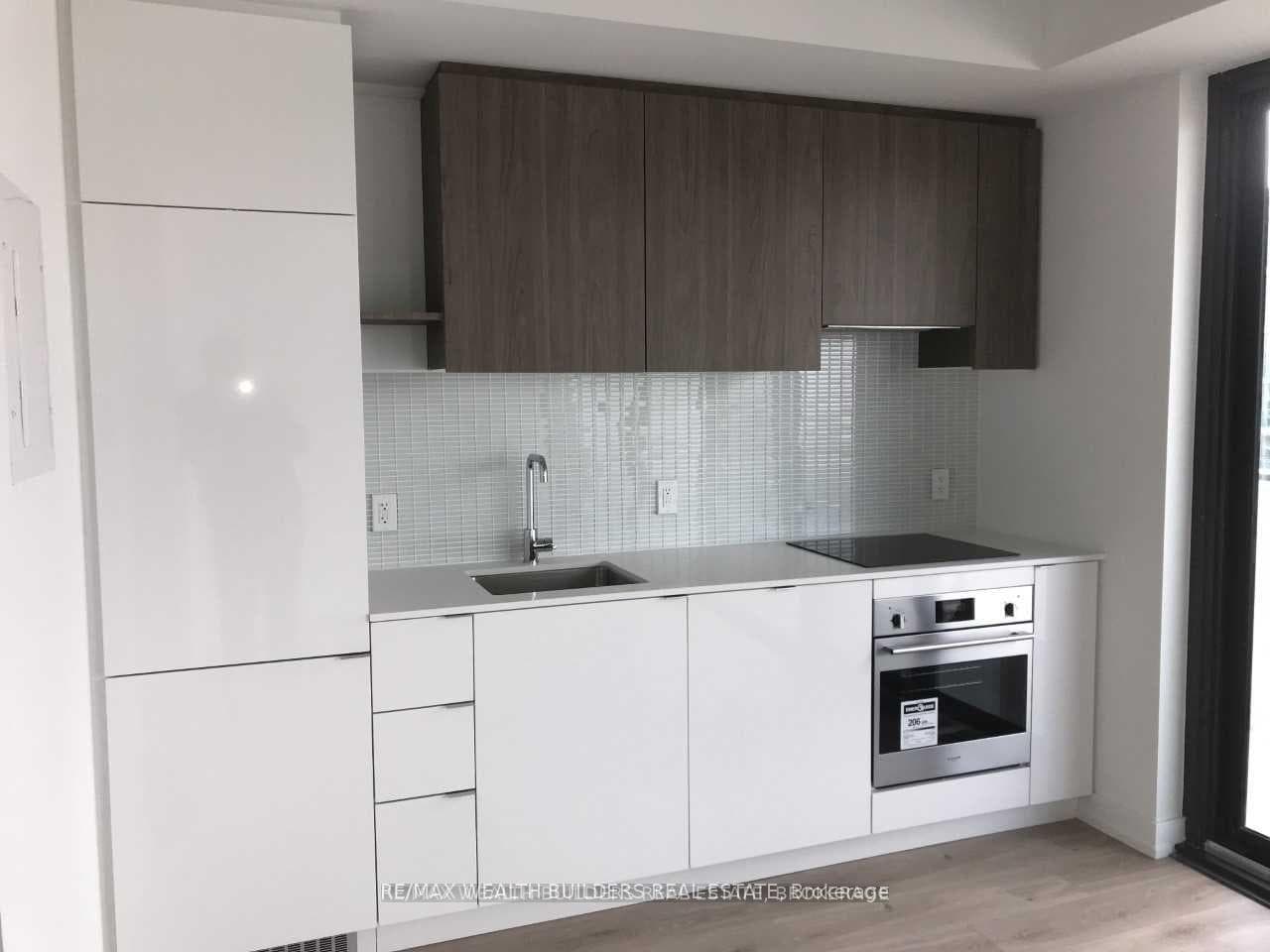 161 Roehampton Avenue Unit 1204, Leaside / Davisville, ON M4P 1P9 - Photo 1