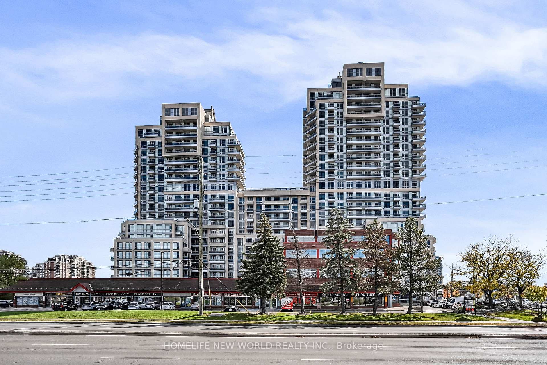 9205 Yonge Street Unit 1004, Richmond Hill, ON L4C 1V5 - Photo 1