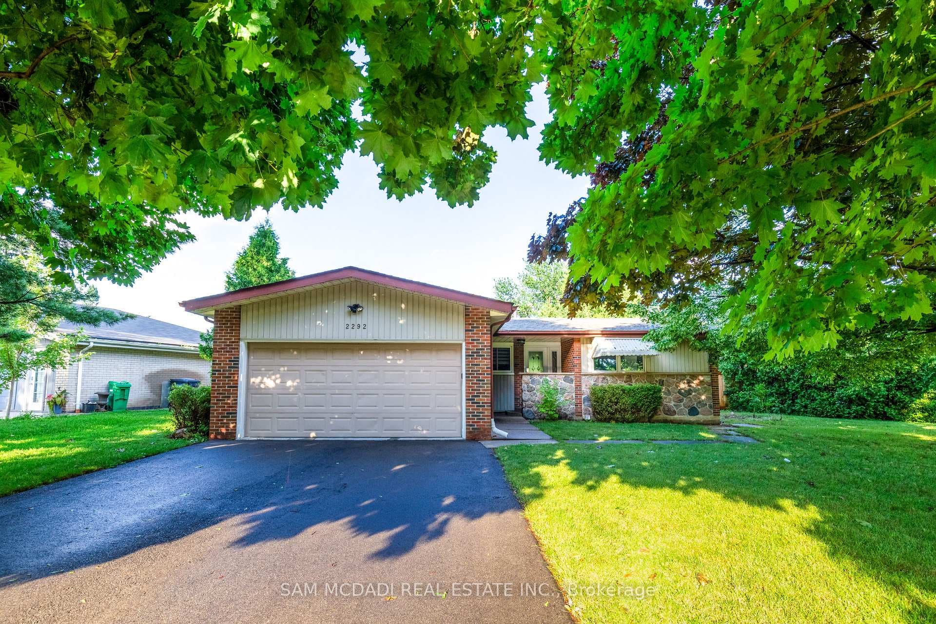 2292 Belfast Crescent, Mississauga