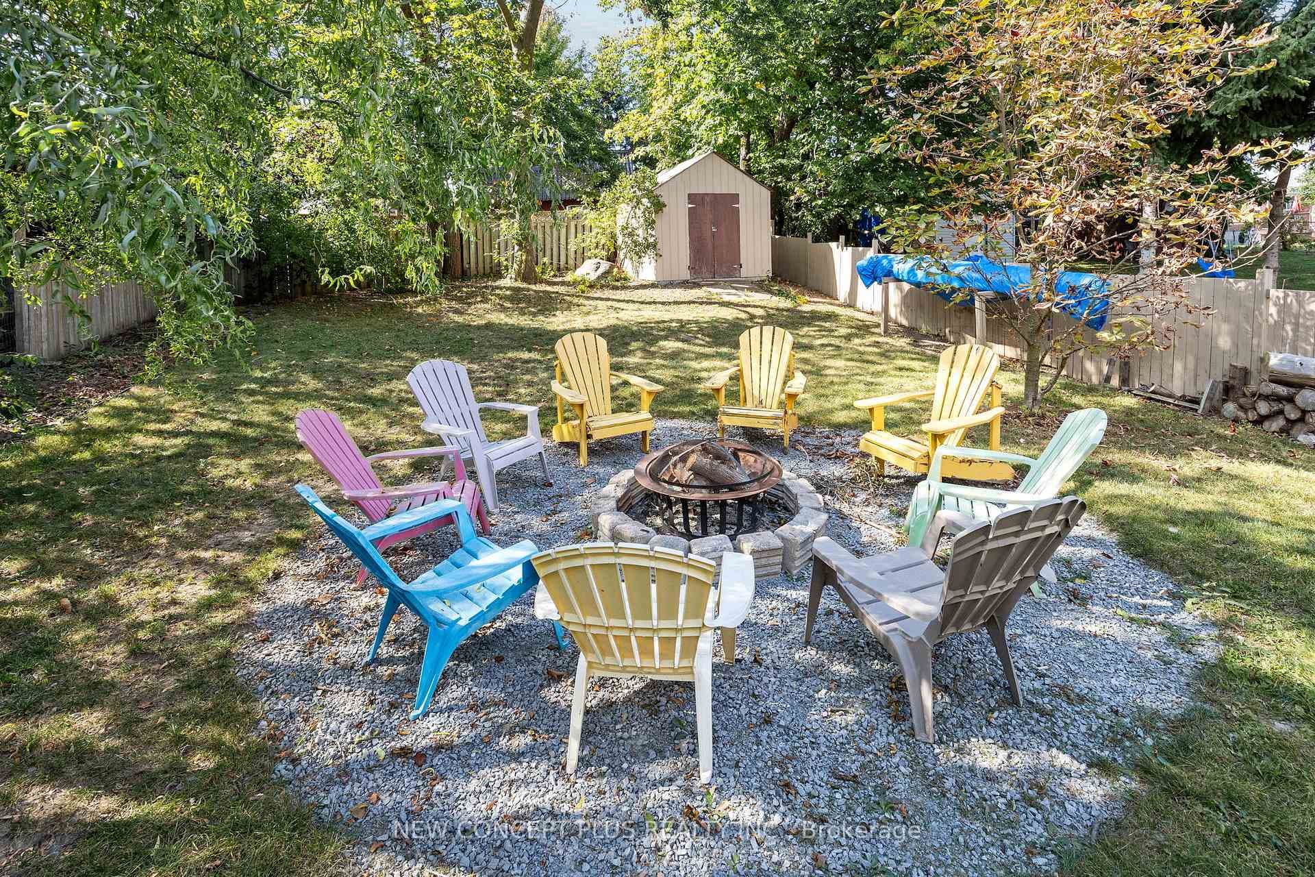 444 Simcoe Road, Bradford West Gwillimbury, ON L3Z 3A1 - Photo 1