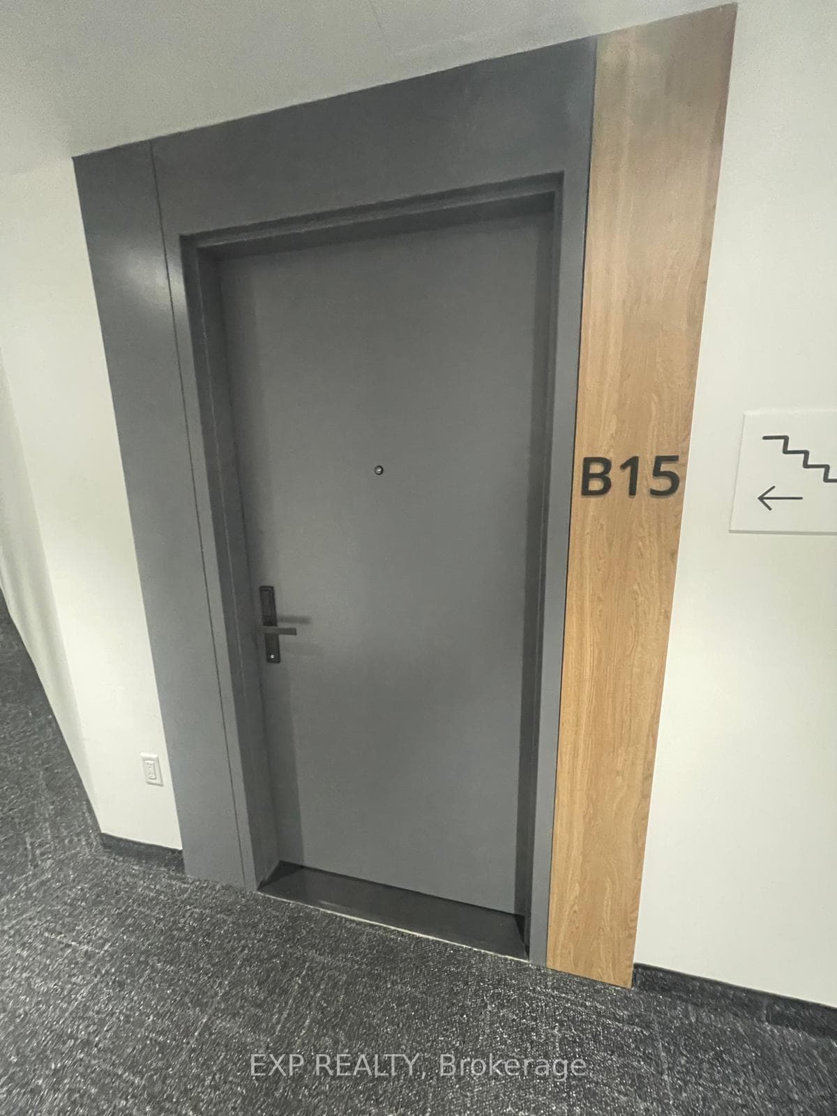 1600 James Naismith Drive Unit B15, Cyrville - Carson Grove - Pineview, ON K1B 5N8 - Photo 1