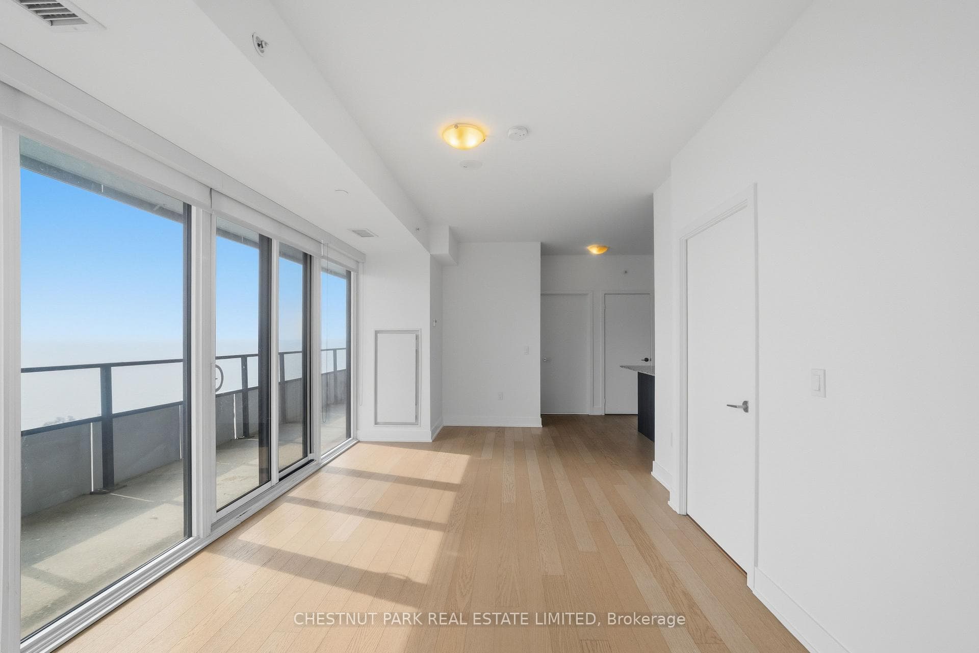 30 Shore Breeze Drive Unit 3416, Liberty Village / Parkdale / South Parkdale, ON M8V 0J1 - Photo 1