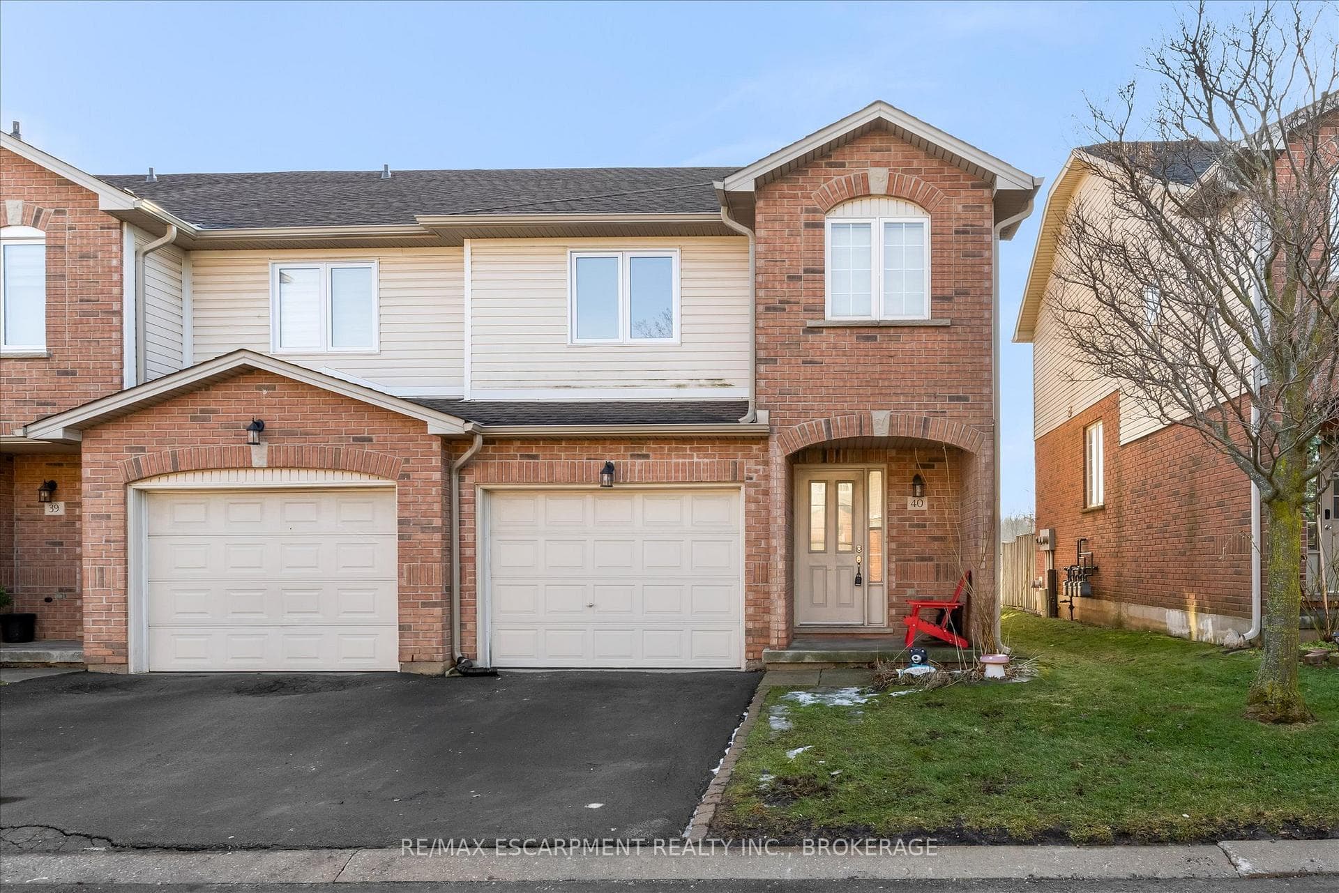 800 Paramount Drive Unit 40, Hamilton