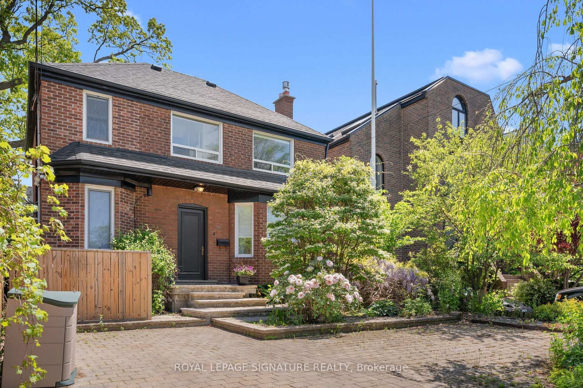 47 Don Valley Drive, Danforth / East York, ON M4K 2J1 - Photo 1
