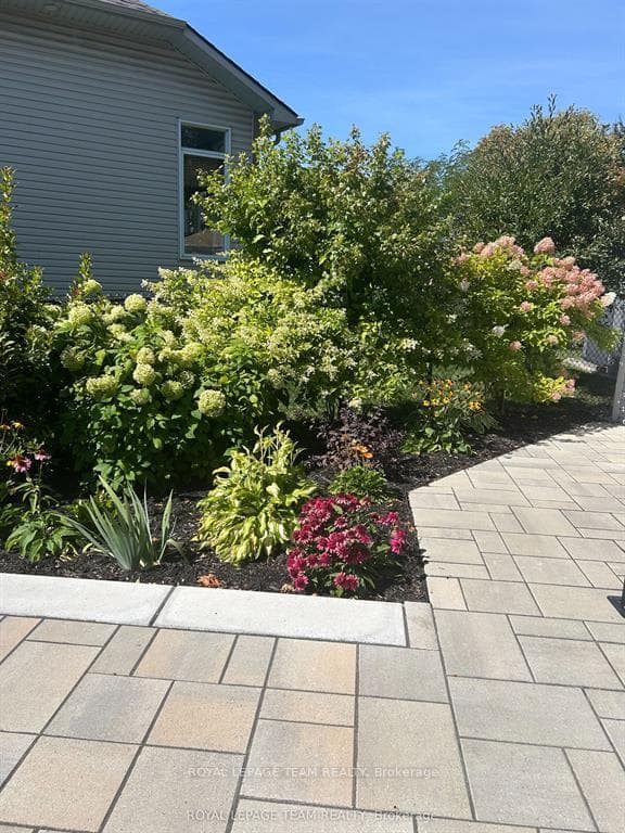 124 Macassa Circle, Kanata