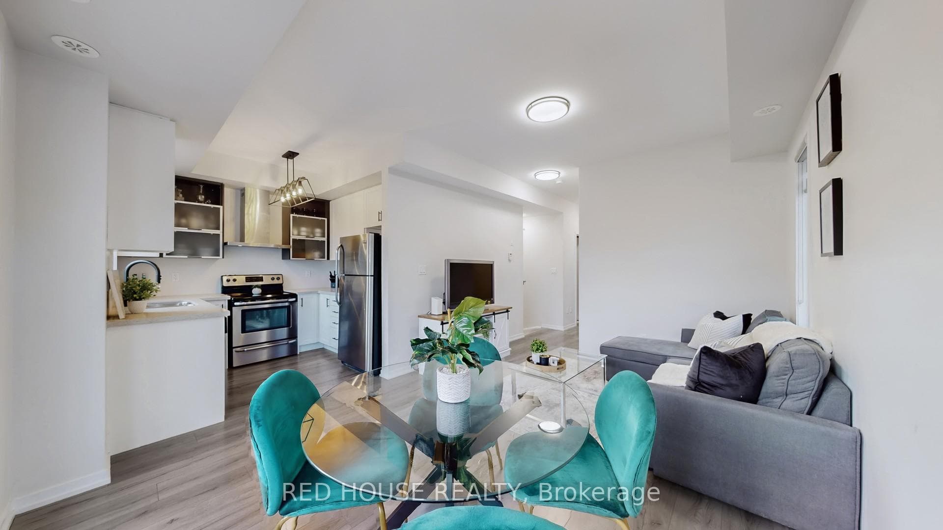 26 Bruce Street Unit E08, Vaughan, ON L4L 1J4 - Photo 1