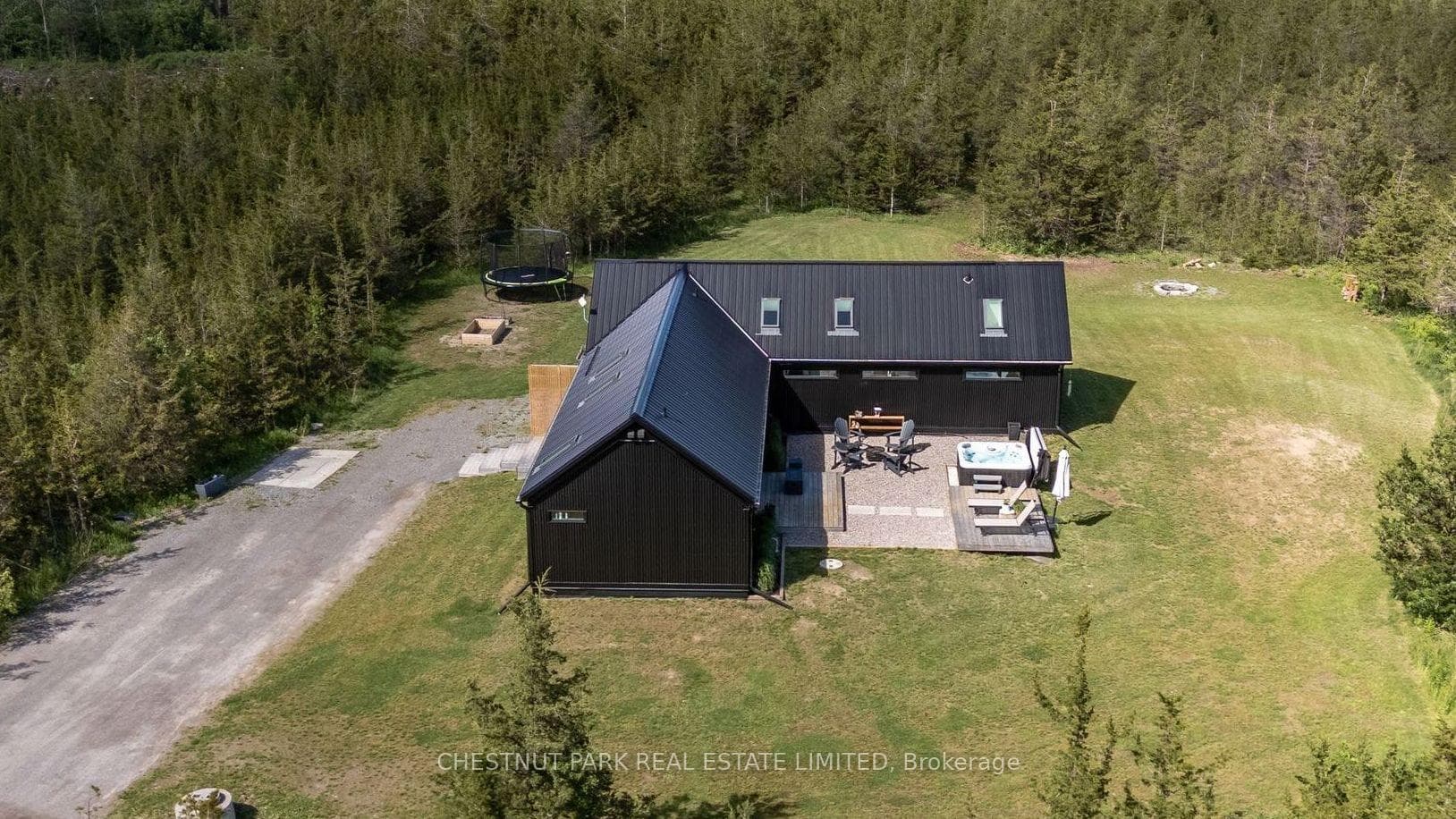 96 Mount Carmel Road, Prince Edward County