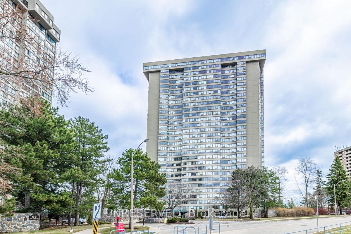 55 Skymark Drive Unit 308, Toronto C15