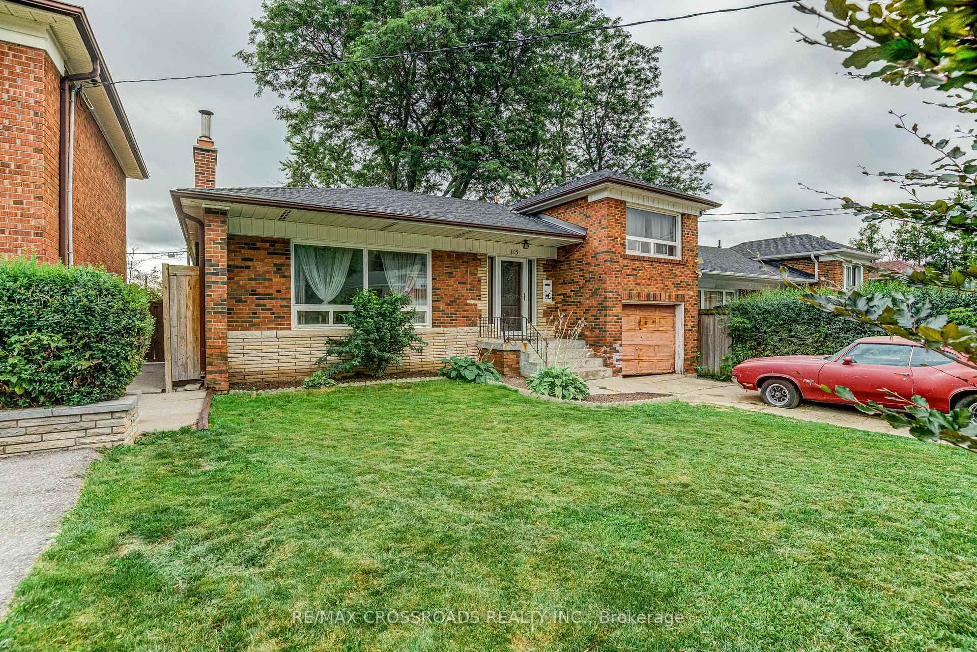 113 Bertrand Avenue, Dorset Park / Kennedy Park, ON M1K 2S9 - Photo 1