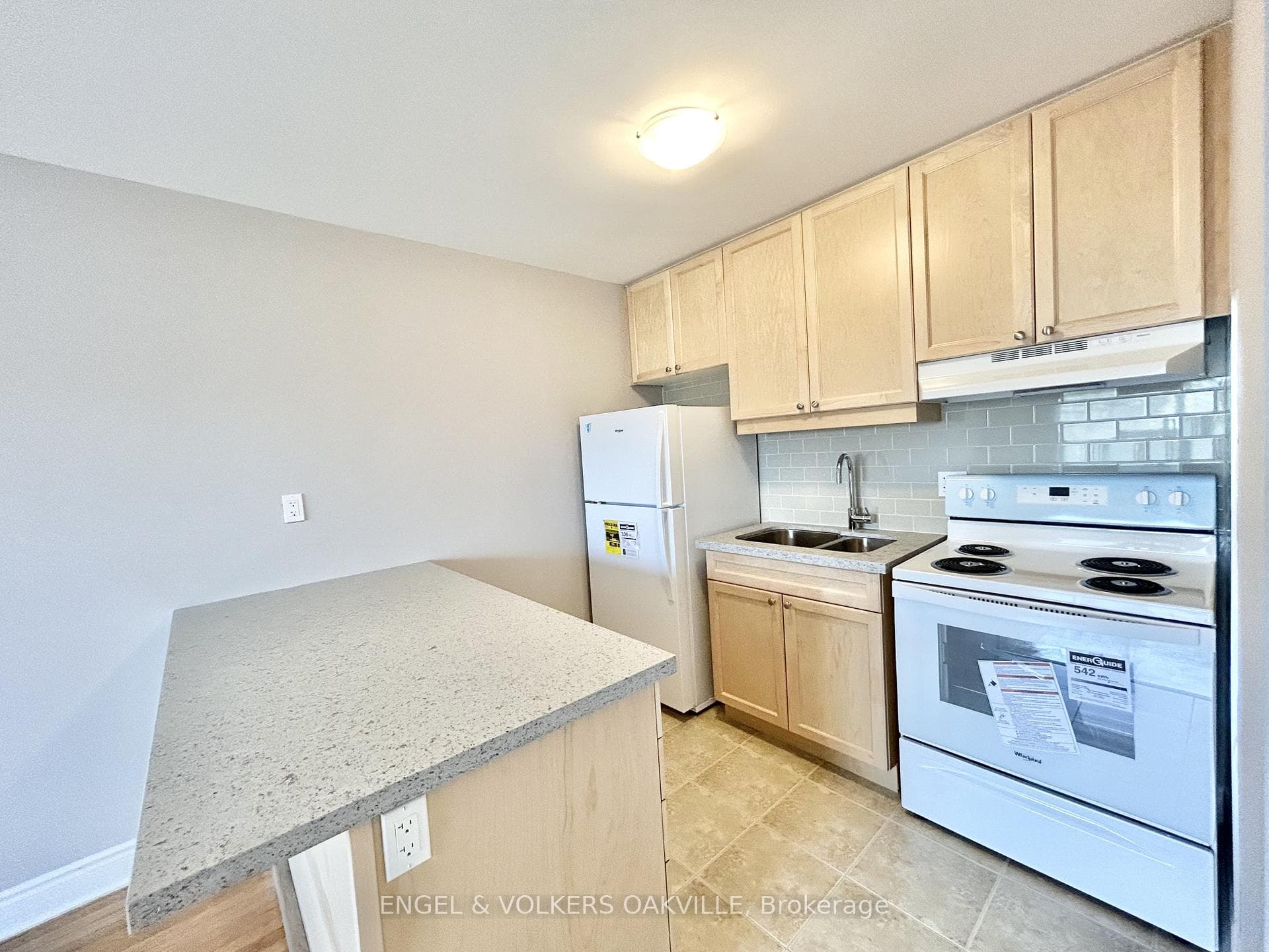 80 Twenty Fifth Street Unit 10, Liberty Village / Parkdale / South Parkdale, ON M8V 3P9 - Photo 1
