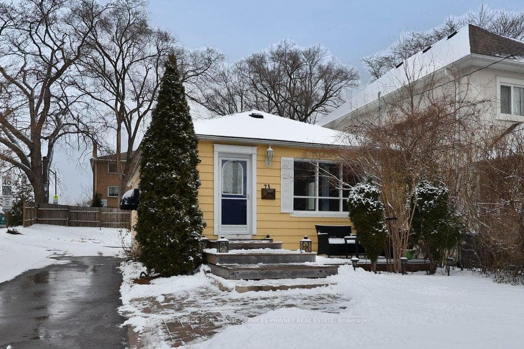 71 Mississauga Road, Mississauga, ON L5H 2H9 - Photo 1