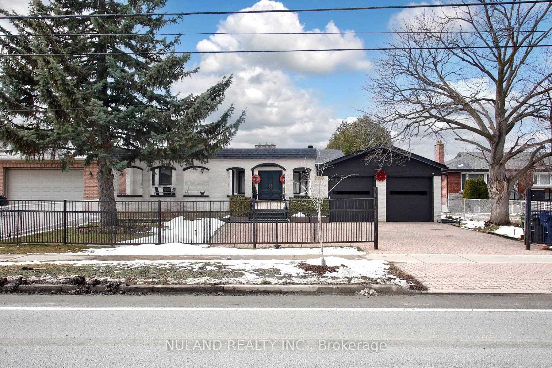 2098 Pharmacy Avenue, Scarborough Village / Eglinton East, ON M1W 1H8 - Photo 1