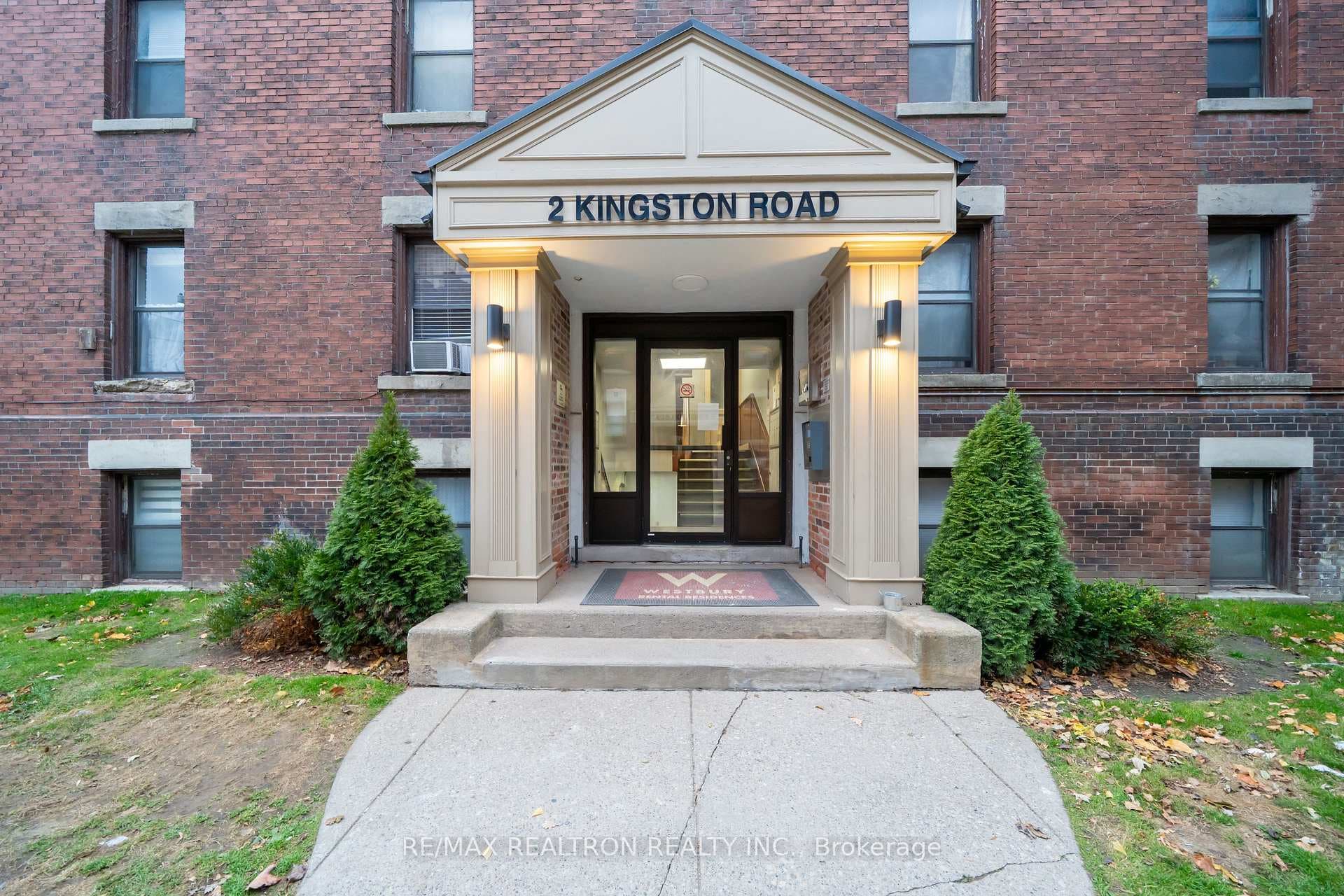 2 Kingston Road Unit 9, The Beaches / Upper Beaches, ON M4L 1S4 - Photo 1